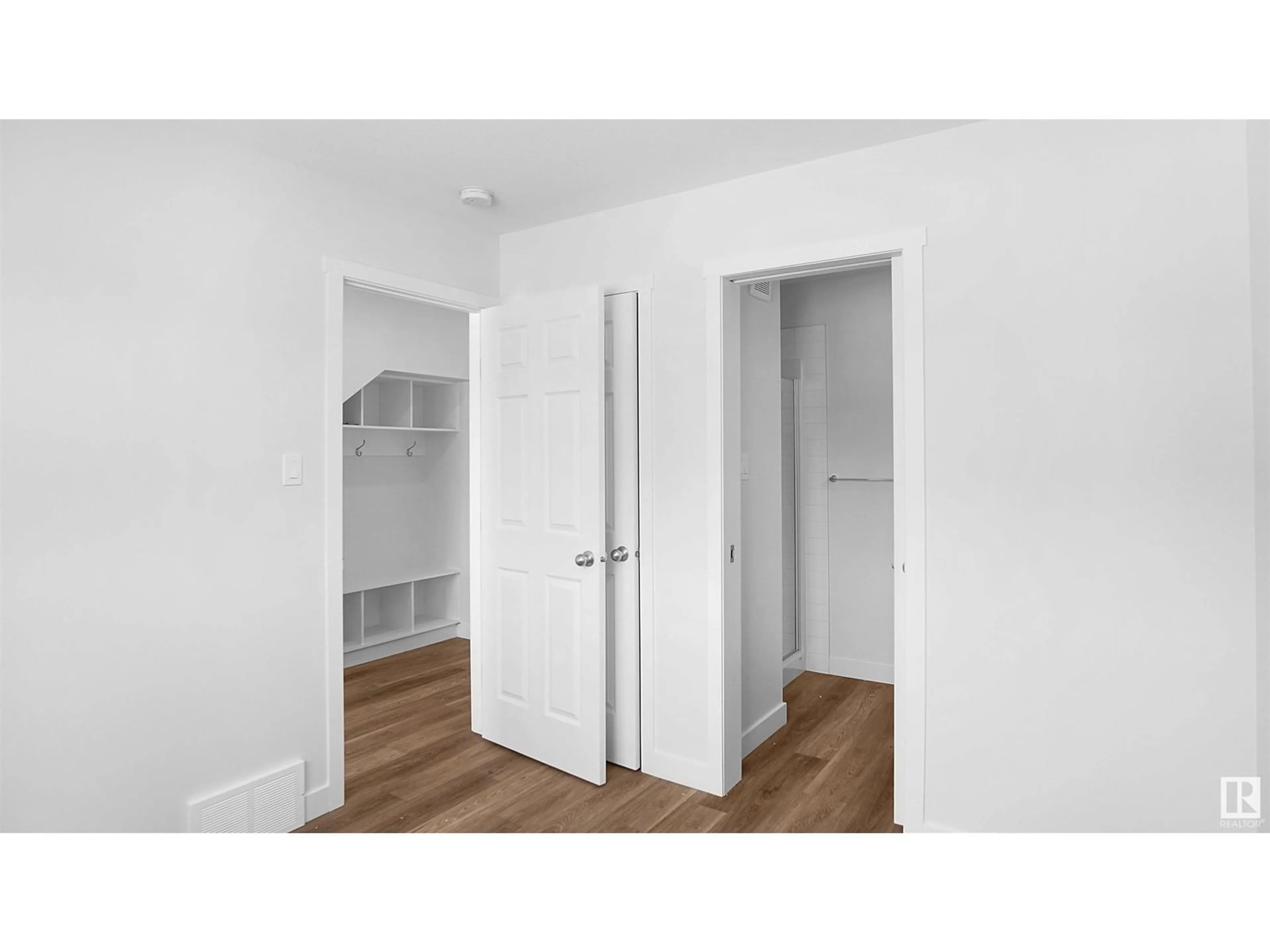 A pic of a room for 5113 RIVER'S EDGE WY, Edmonton Alberta T6M3B6