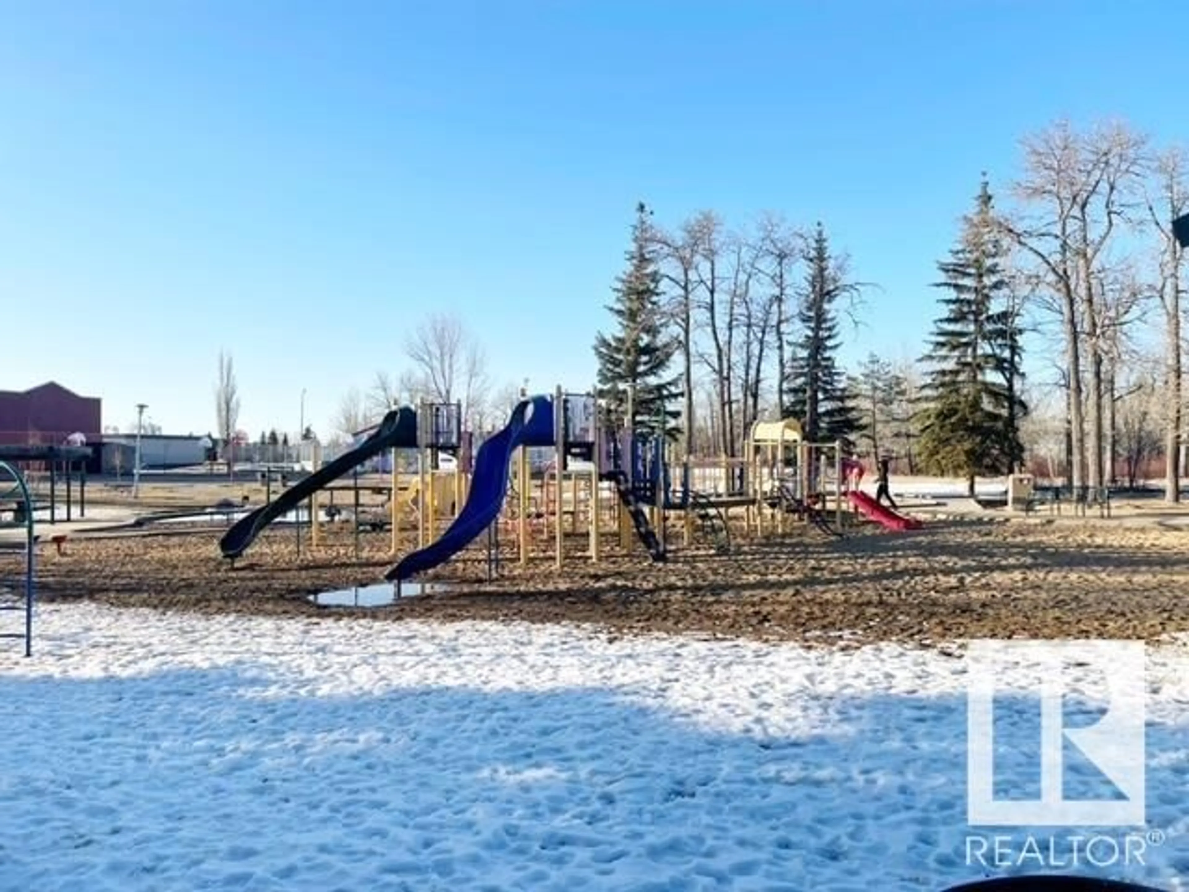Unknown for NW - 4007 12 AV, Edmonton Alberta T6L2K2