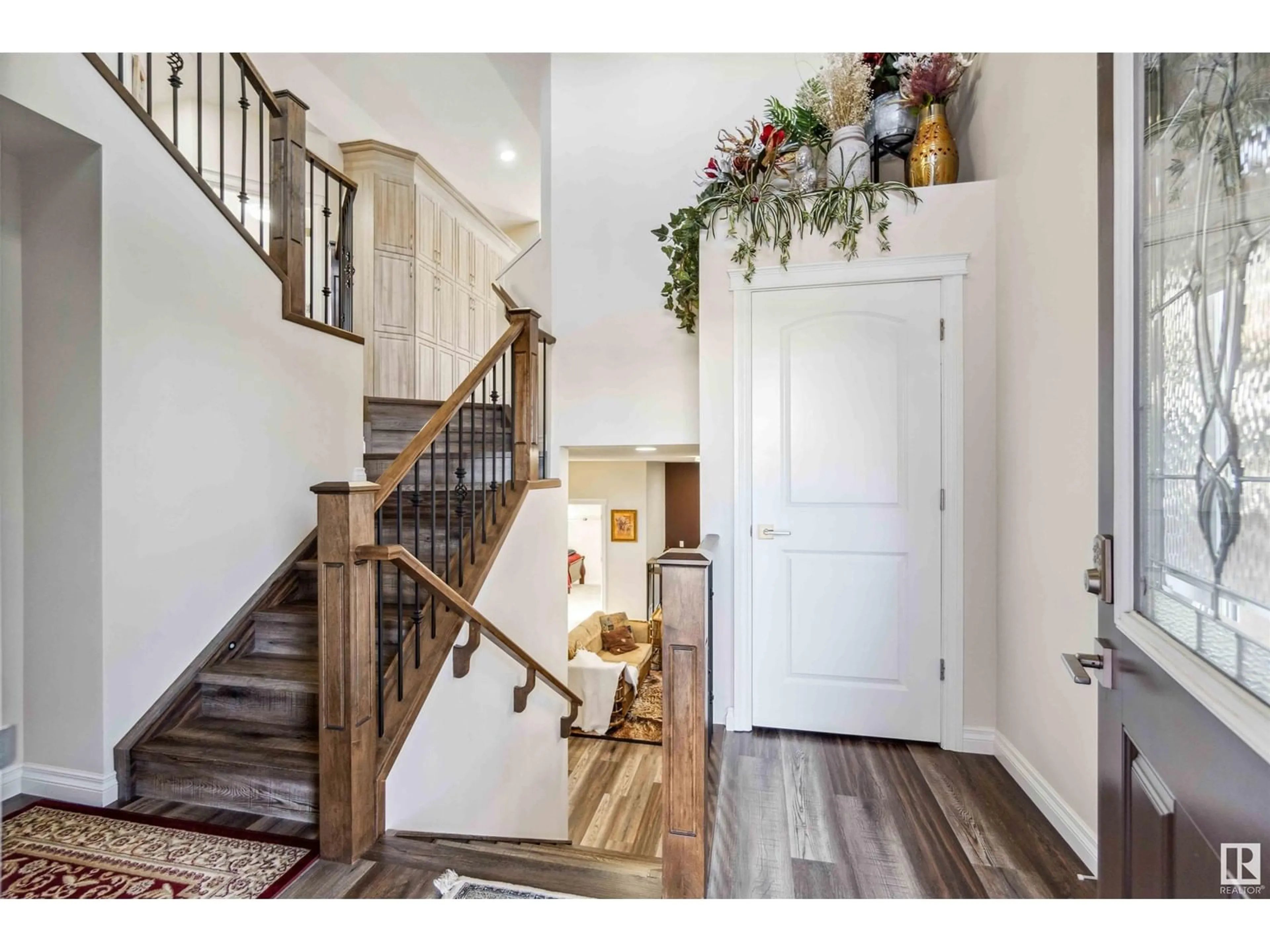Open concept kitchen, ceramic/tile floor for 71 RATELLE CI, St. Albert Alberta T8N7V8