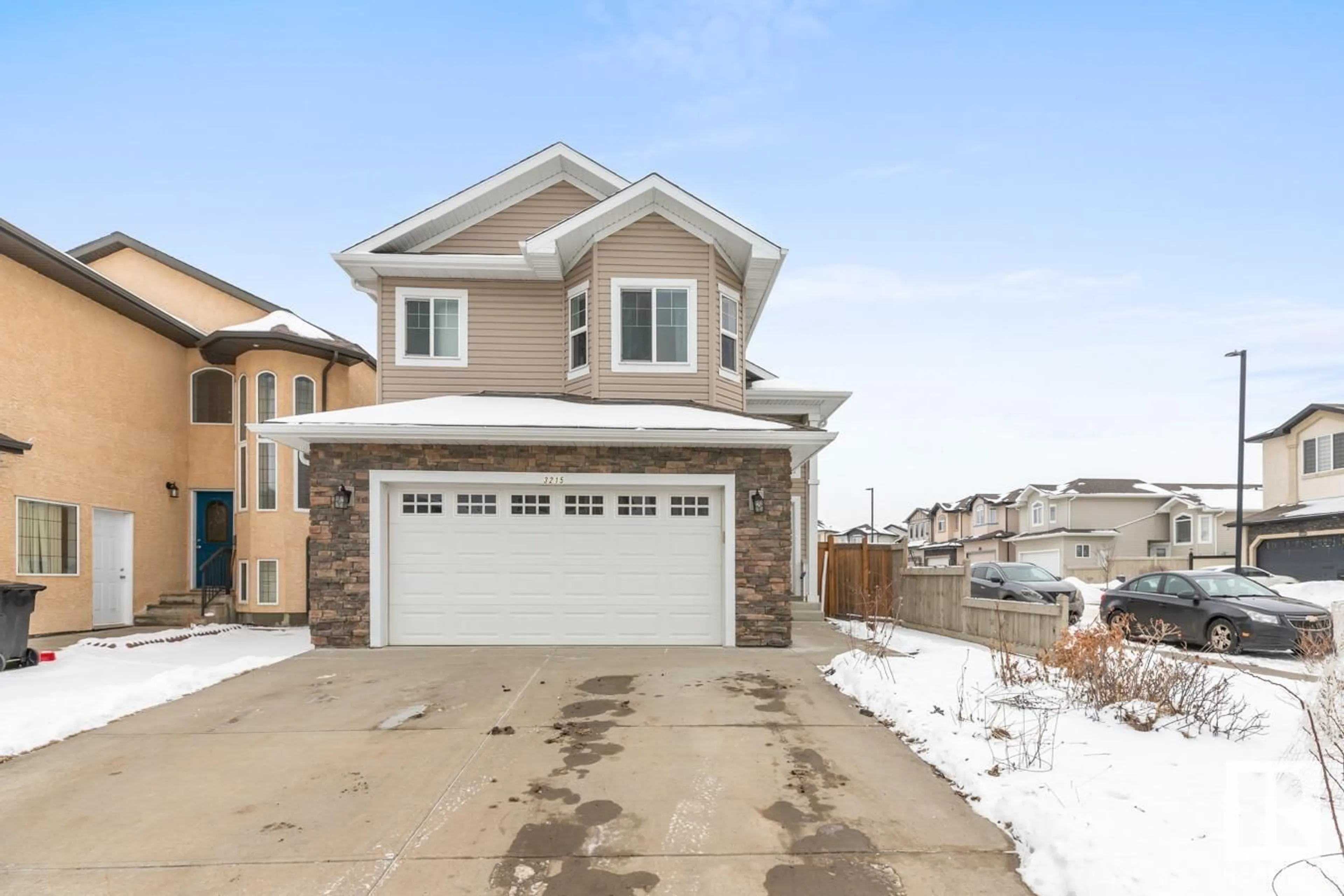 Unknown for NW - 3215 20 ST, Edmonton Alberta T6T0H3