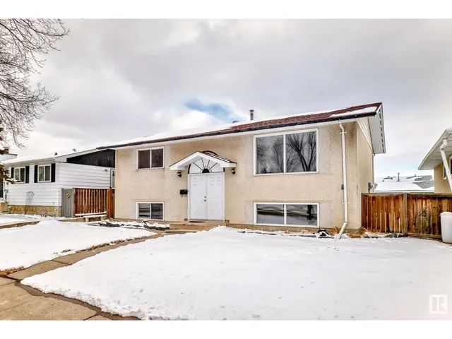 11512 145 AV NW, Edmonton 3