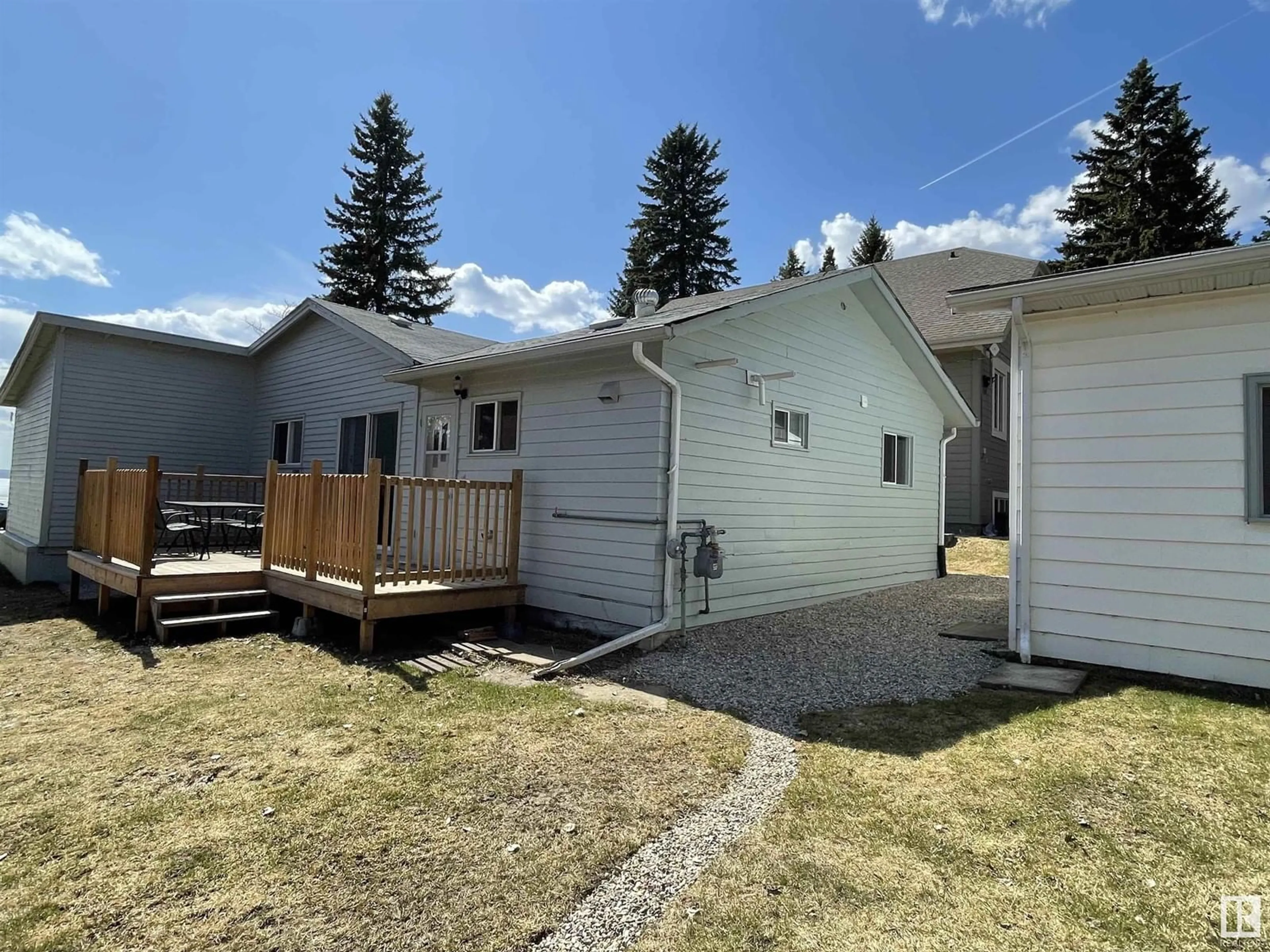 A pic from outside/outdoor area/front of a property/back of a property/a pic from drone, unknown for 47436 - 80 RGE ROAD 15, Rural Leduc County Alberta T0C2P0