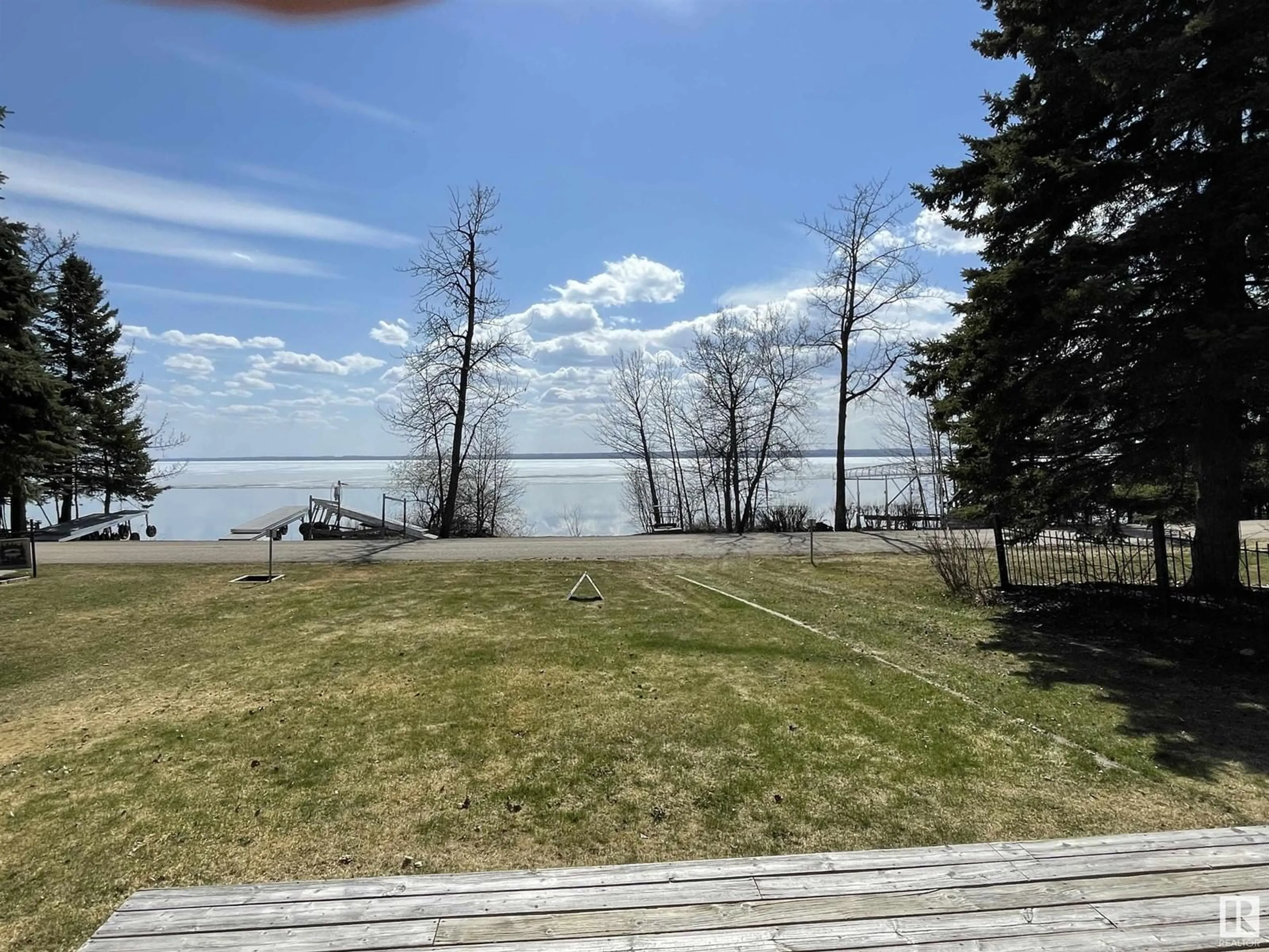 A pic from outside/outdoor area/front of a property/back of a property/a pic from drone, water/lake/river/ocean view for 47436 - 80 RGE ROAD 15, Rural Leduc County Alberta T0C2P0