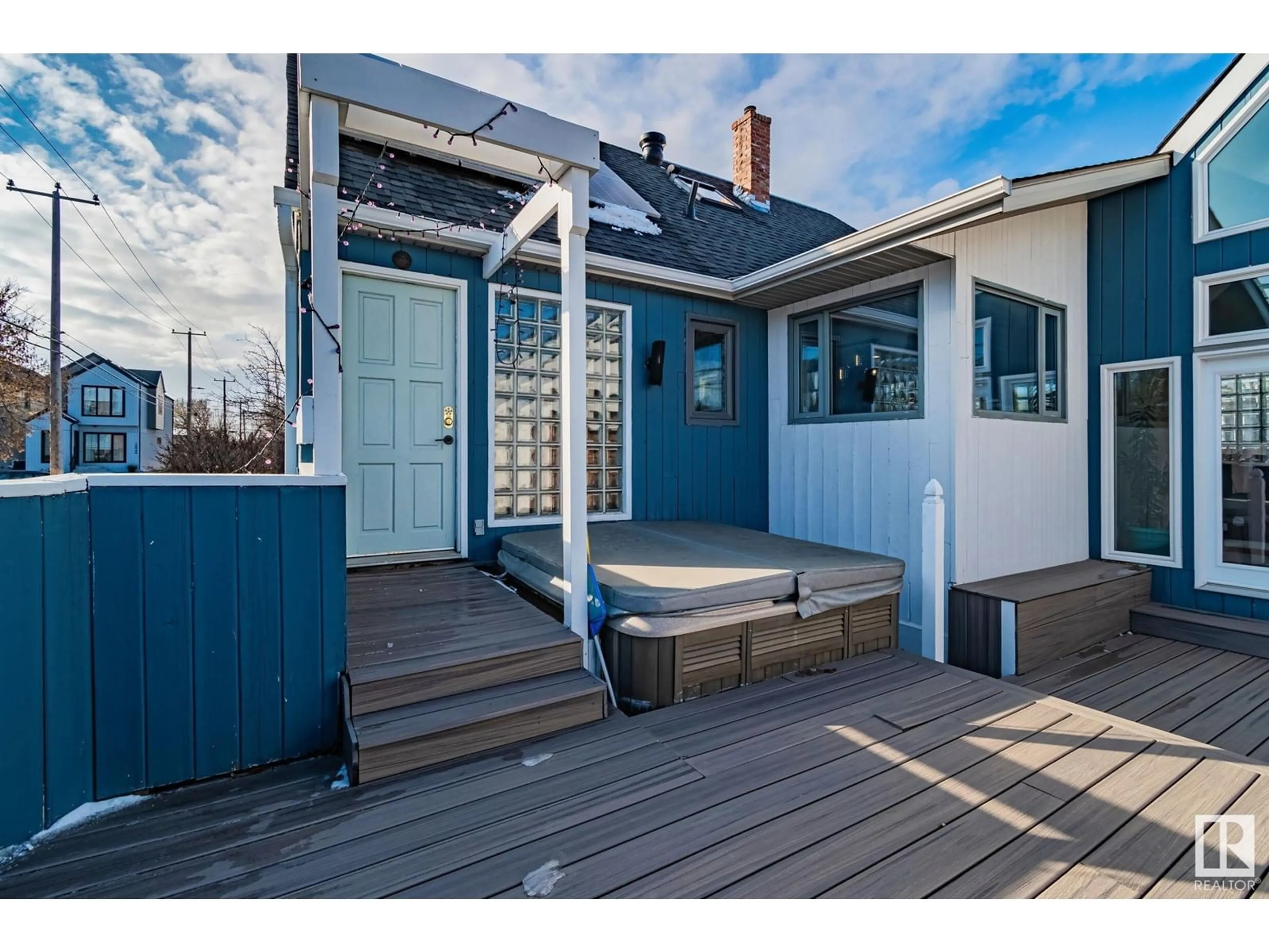 Unknown for NW - 10947 118 ST, Edmonton Alberta T5H3P1