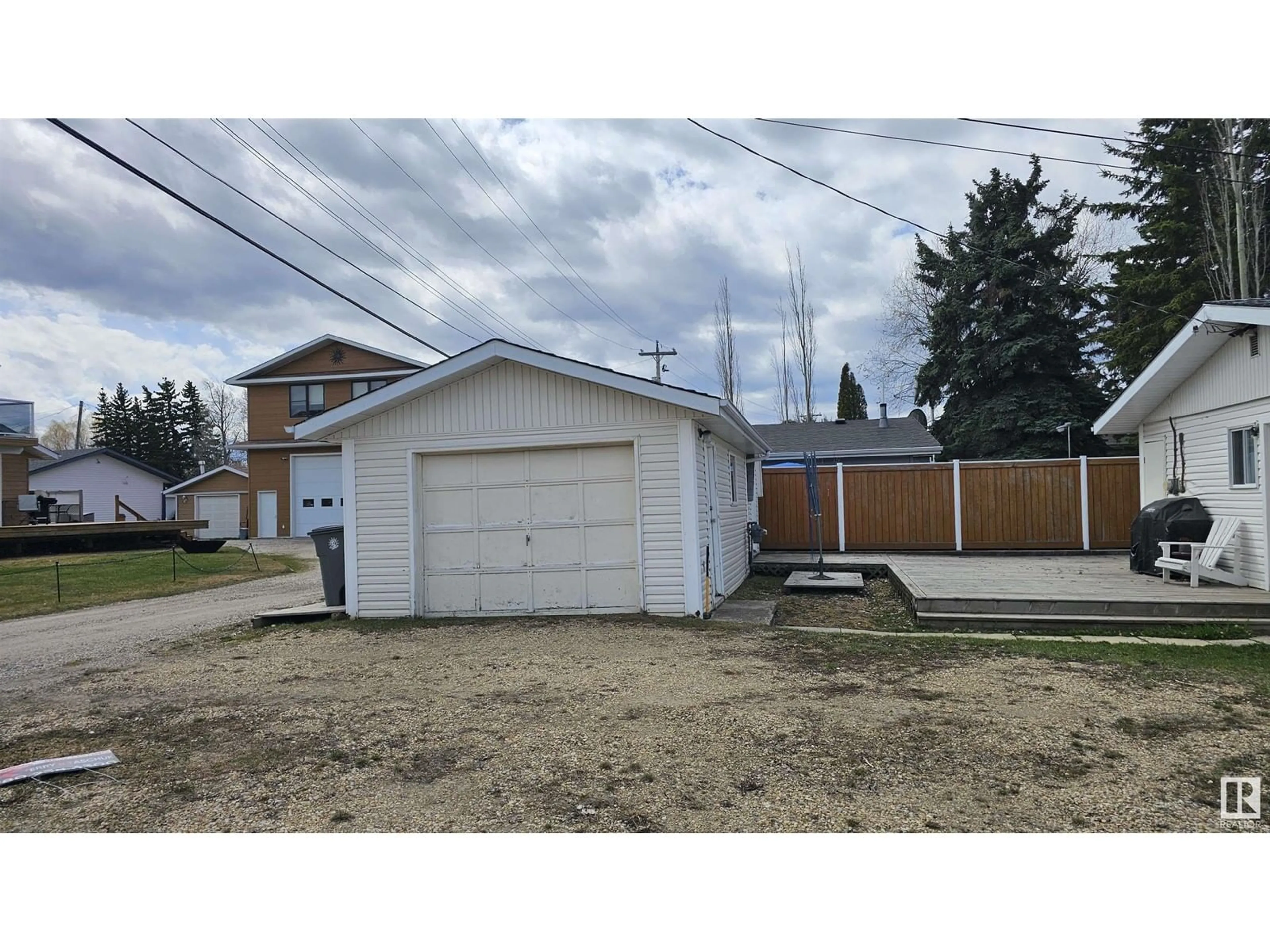 Shed for 5403 51 AV, Rural Lac Ste. Anne County Alberta T0E0A0
