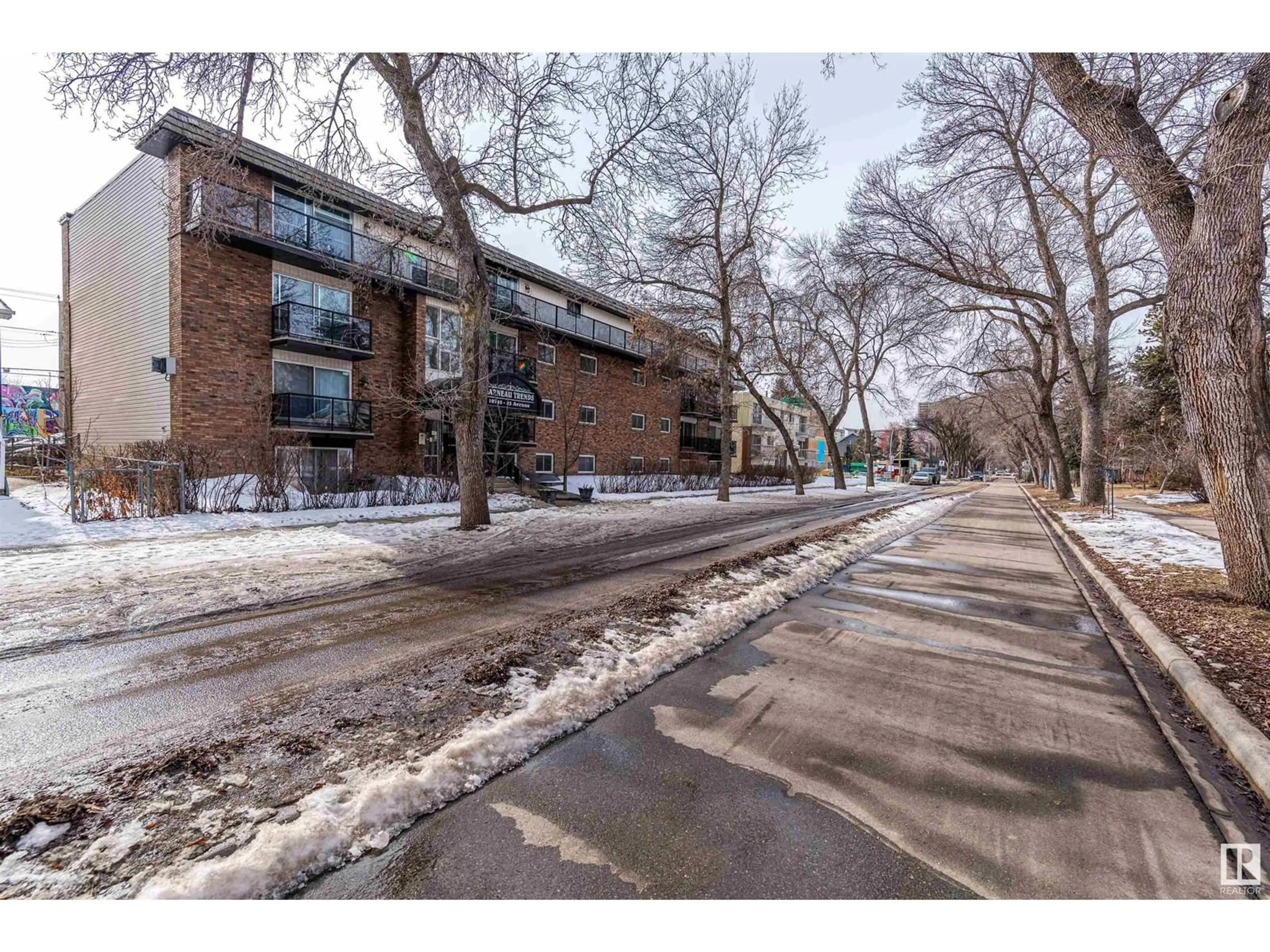 Unknown for #302 - 10745 83 AV, Edmonton Alberta T6E2E5