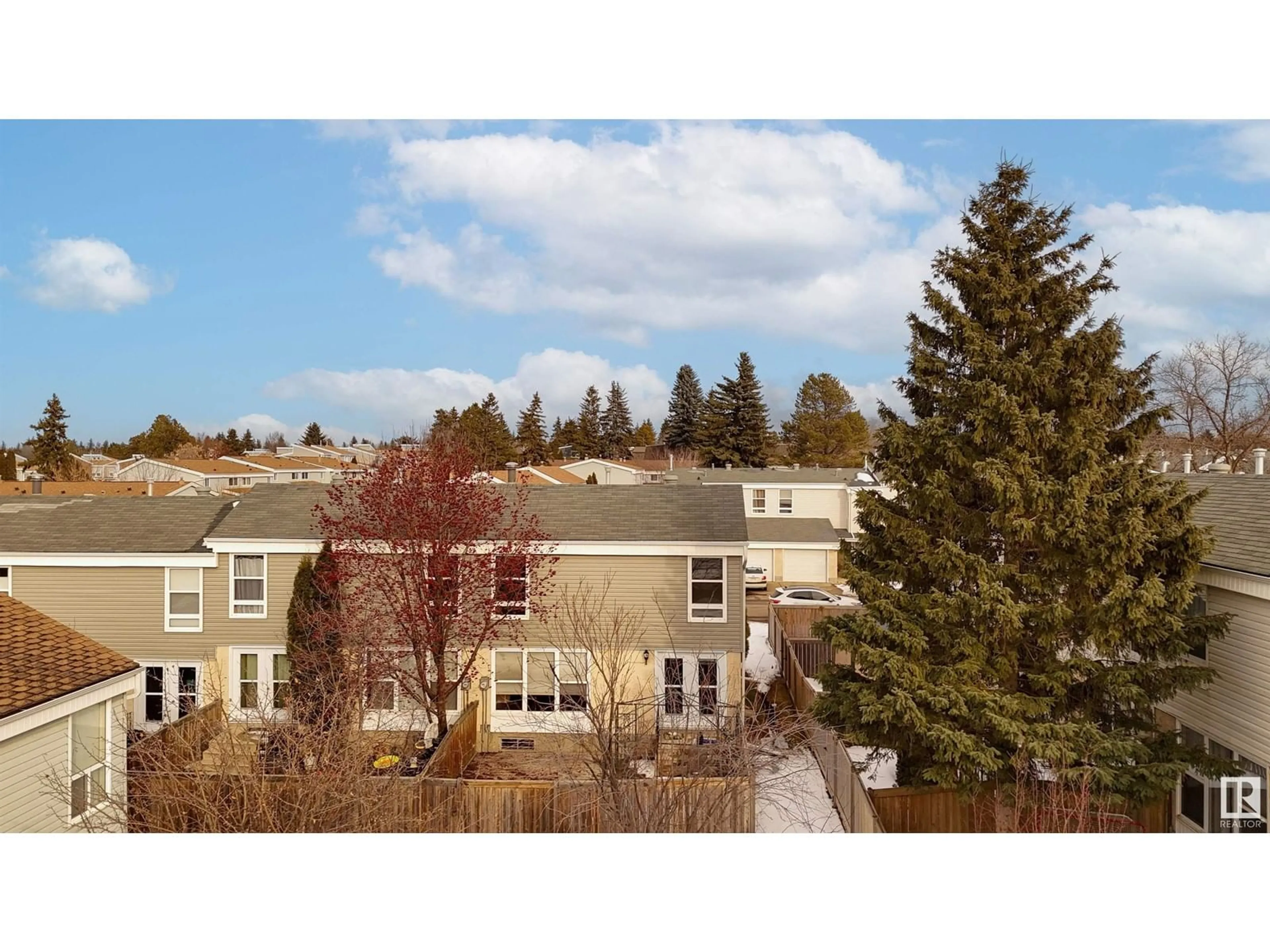 A pic from outside/outdoor area/front of a property/back of a property/a pic from drone, unknown for 247 GRANDIN VG, St. Albert Alberta T8N2J3