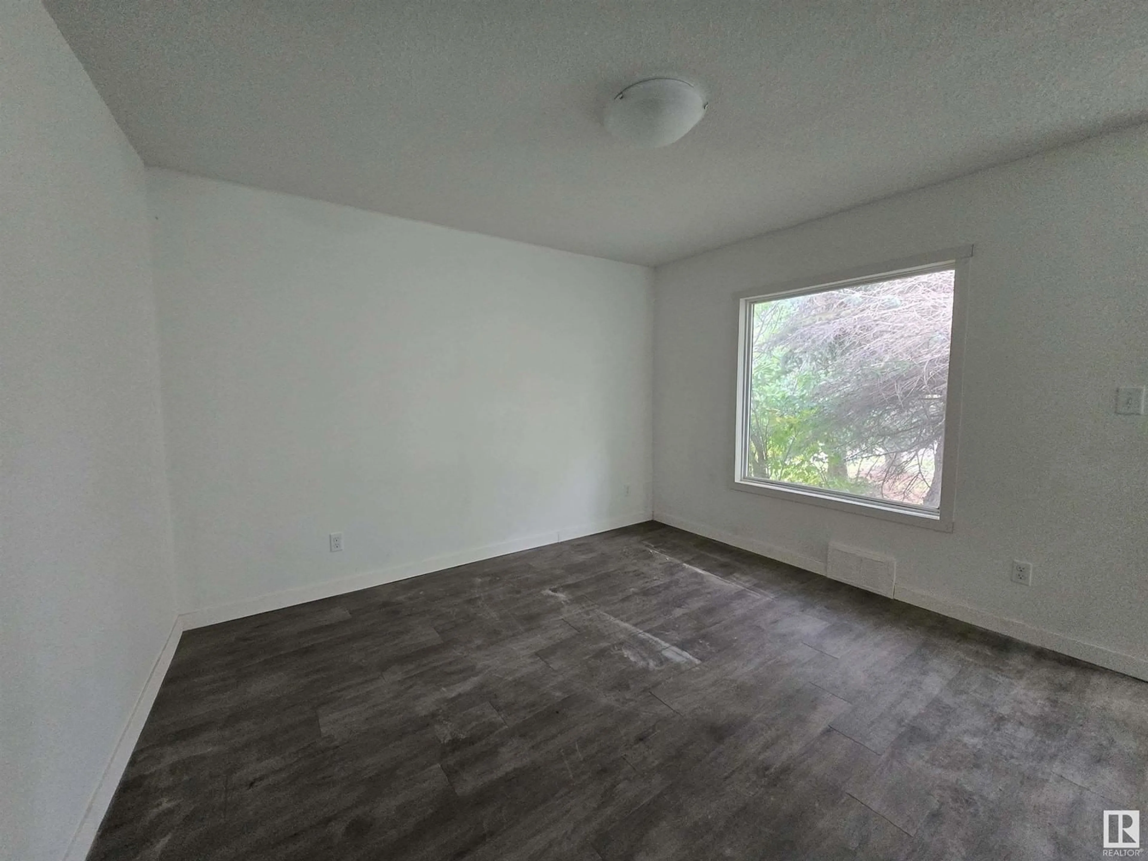 A pic of a room for 4513 53 AV, Wetaskiwin Alberta T9A0Y3