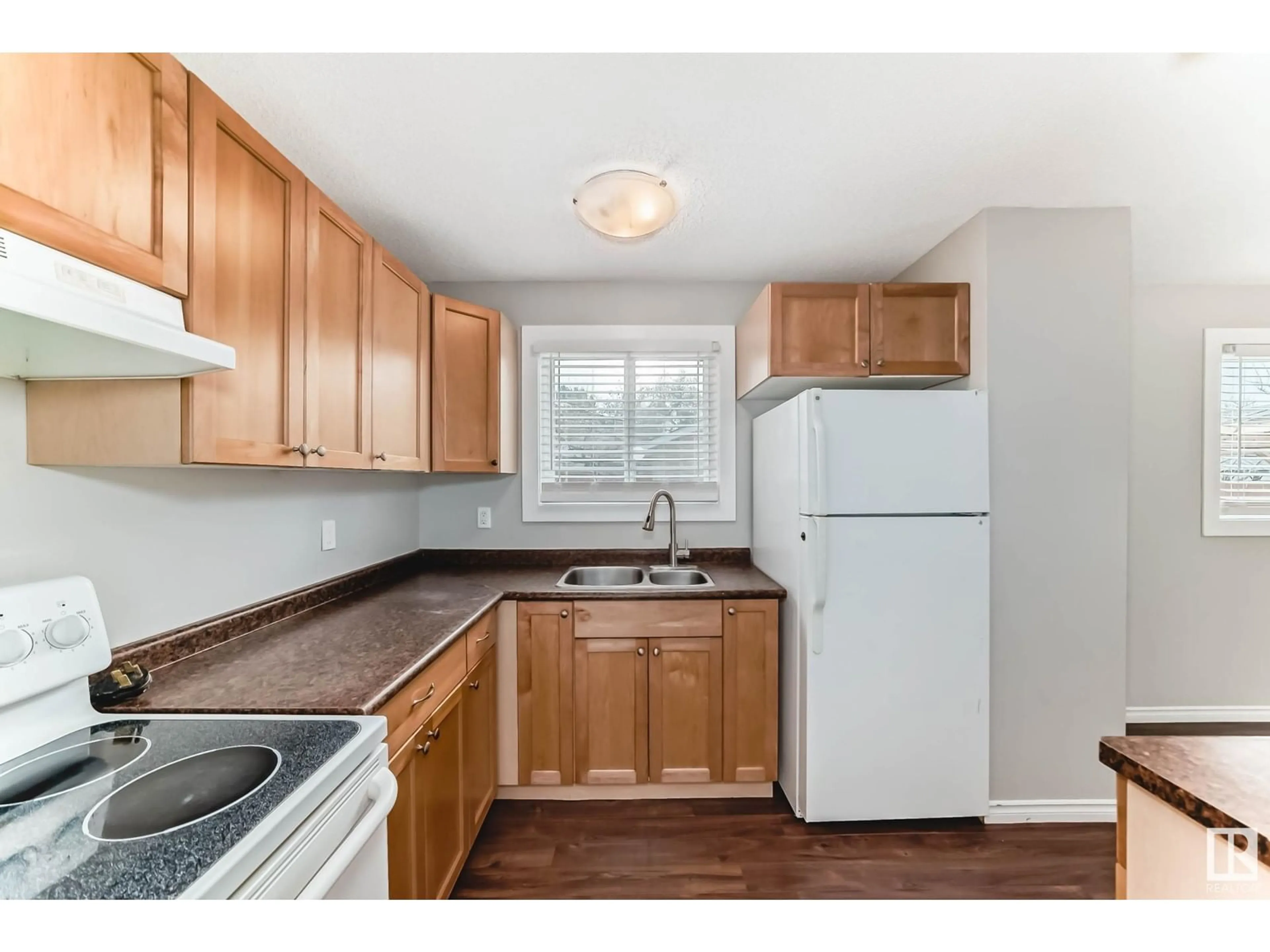 Standard kitchen, unknown for 14311 23 ST, Edmonton Alberta T5Y1N1