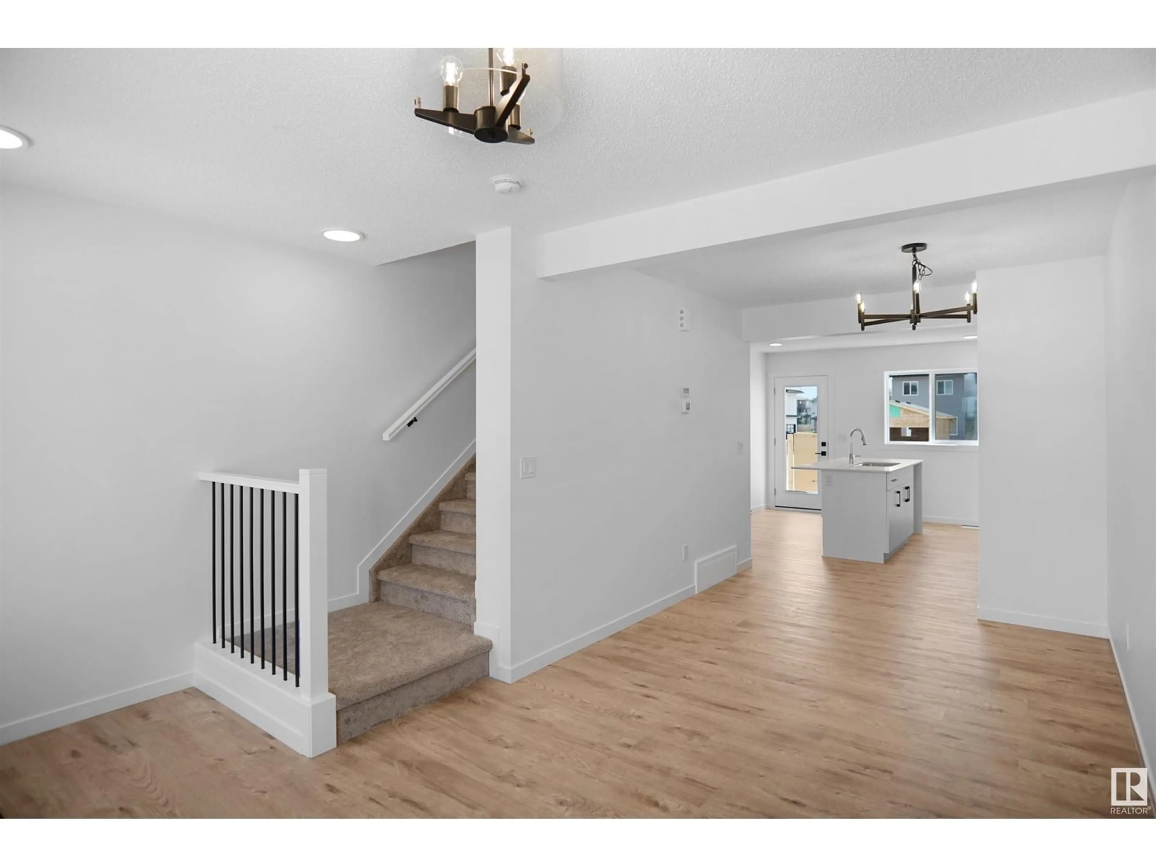 Indoor entryway for NW - 2043 210 ST, Edmonton Alberta T6M3H6