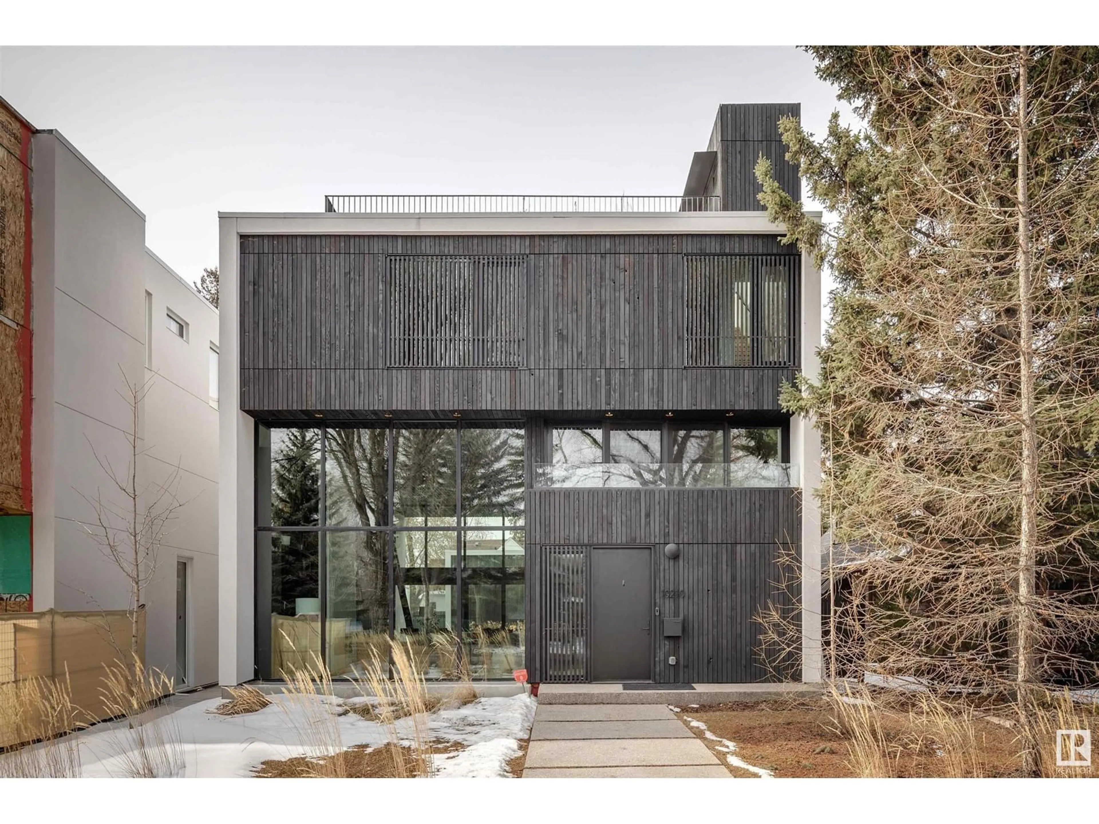 Unknown for NW - 10210 130 ST, Edmonton Alberta T5N1X5