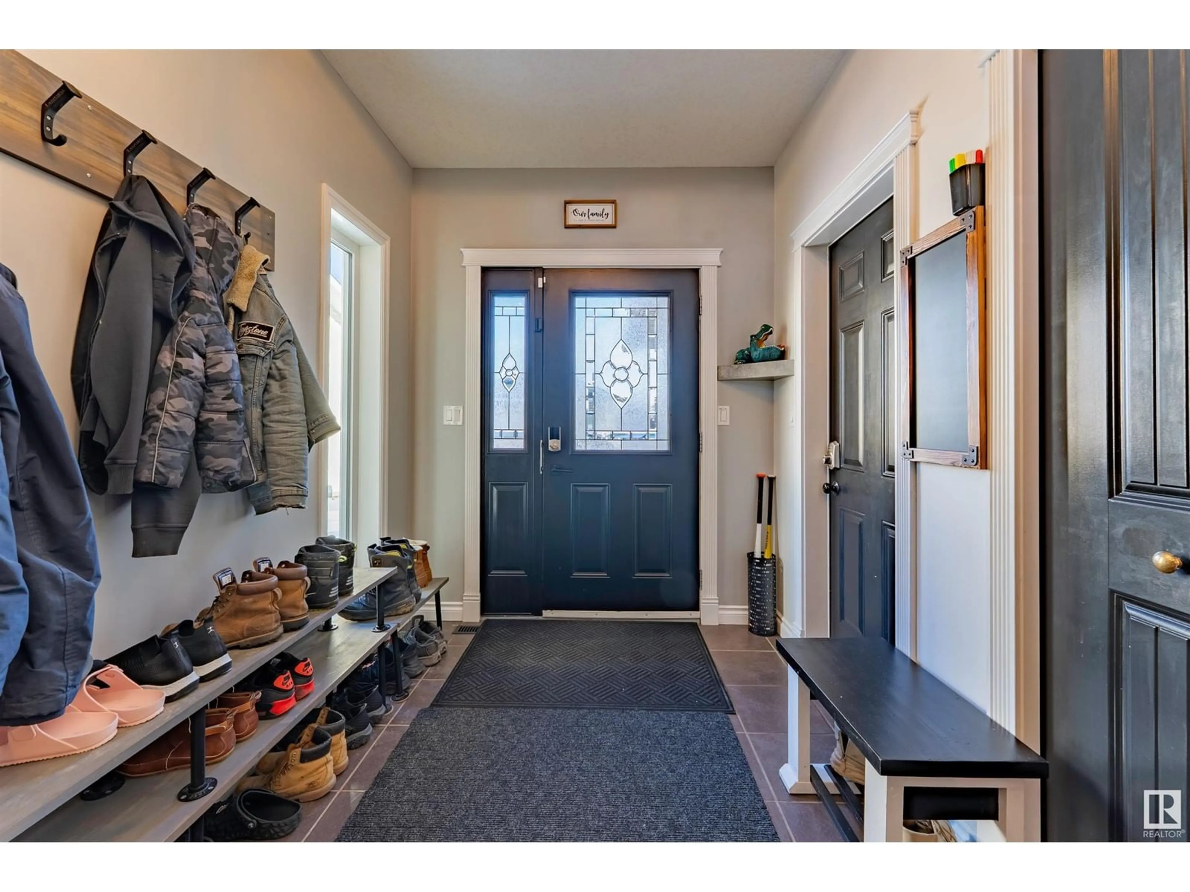 Indoor entryway for 4804 64 AV, Cold Lake Alberta T9M0A9