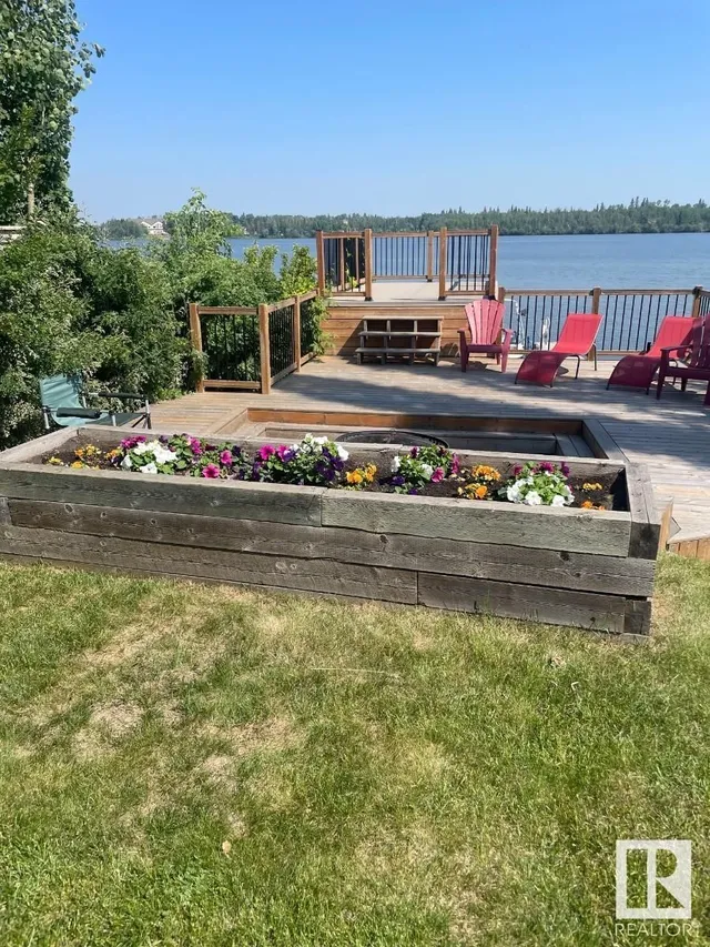5592 Nakumun DR, Rural Lac Ste. Anne County 2