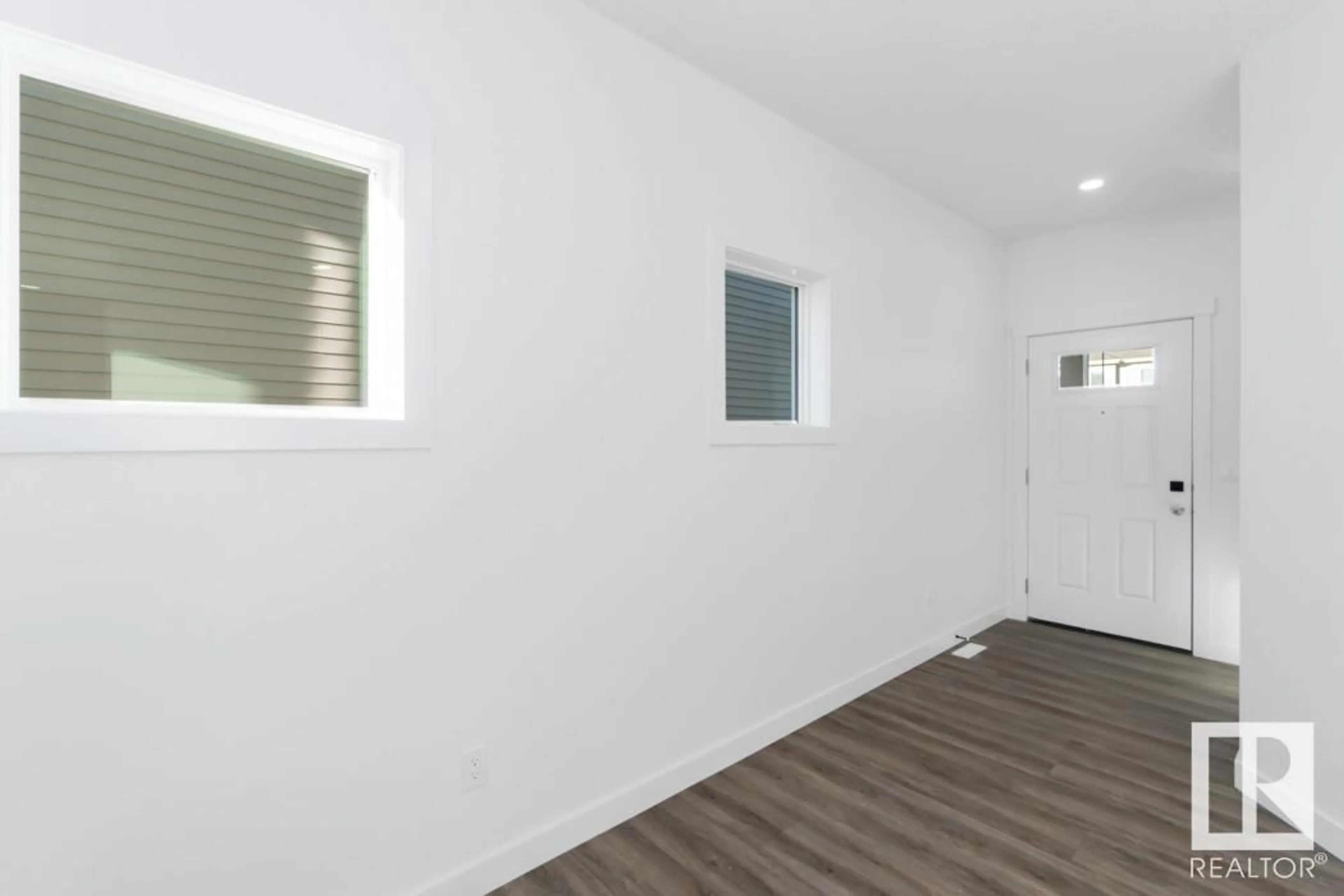 A pic of a room for NW - 1651 12 ST, Edmonton Alberta T6T2V1