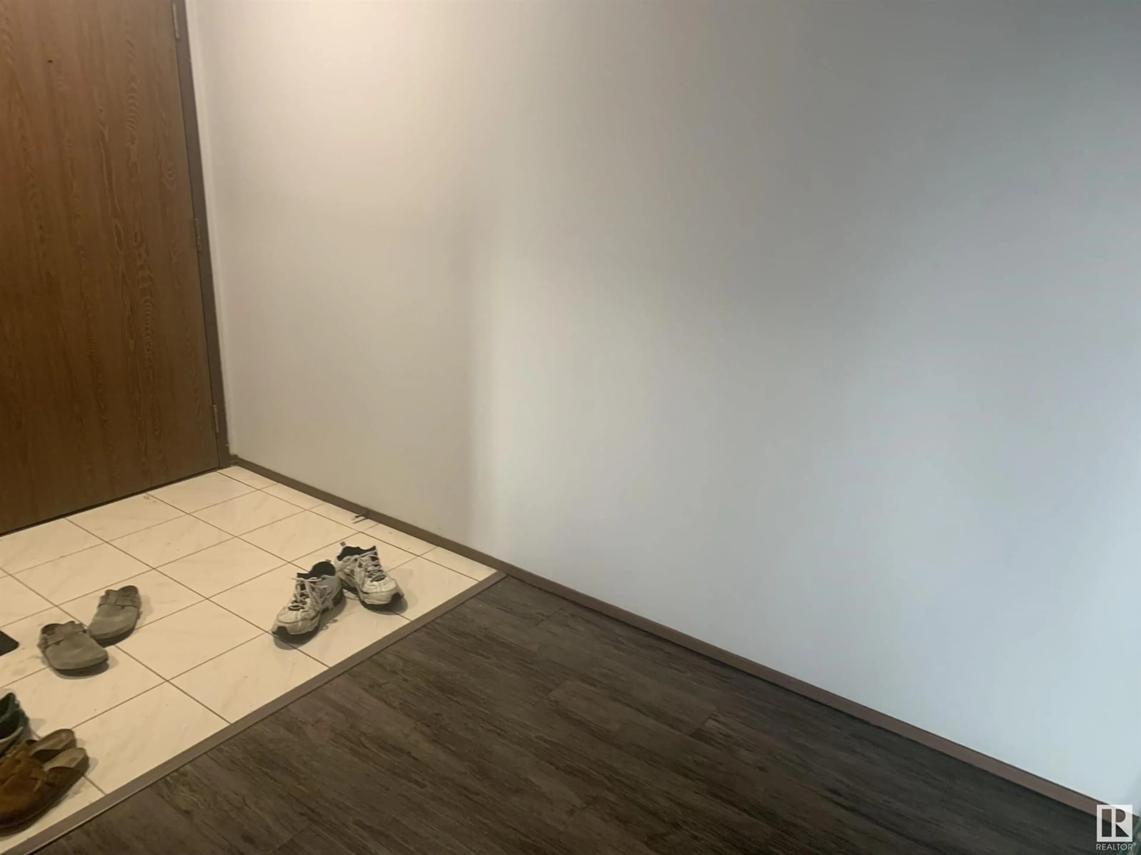 A pic of a room for 406 - 11115 74 ST NW, Edmonton Alberta T5B4S4