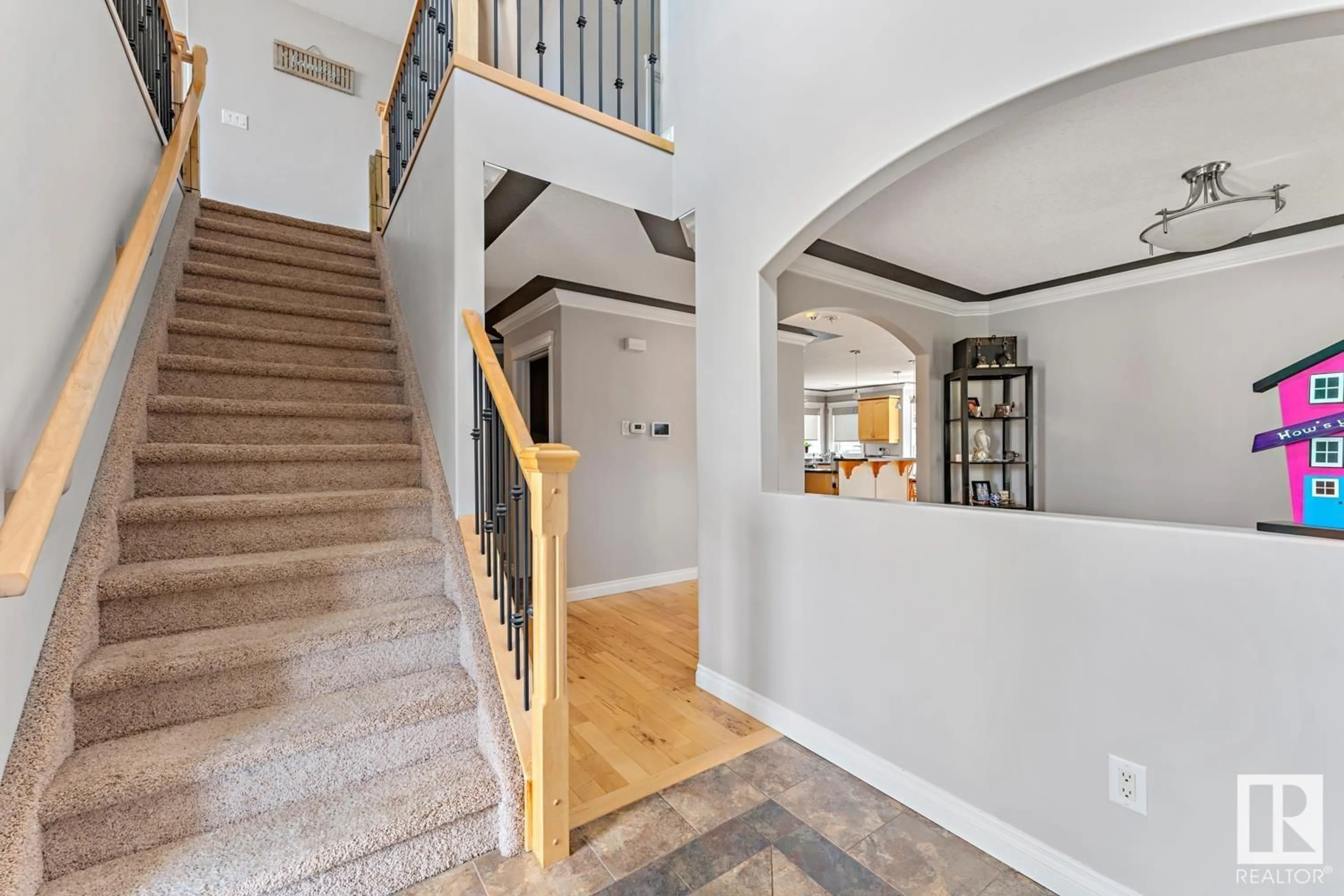 Indoor foyer for 3810 45 AV, Bonnyville Town Alberta T9N0A8