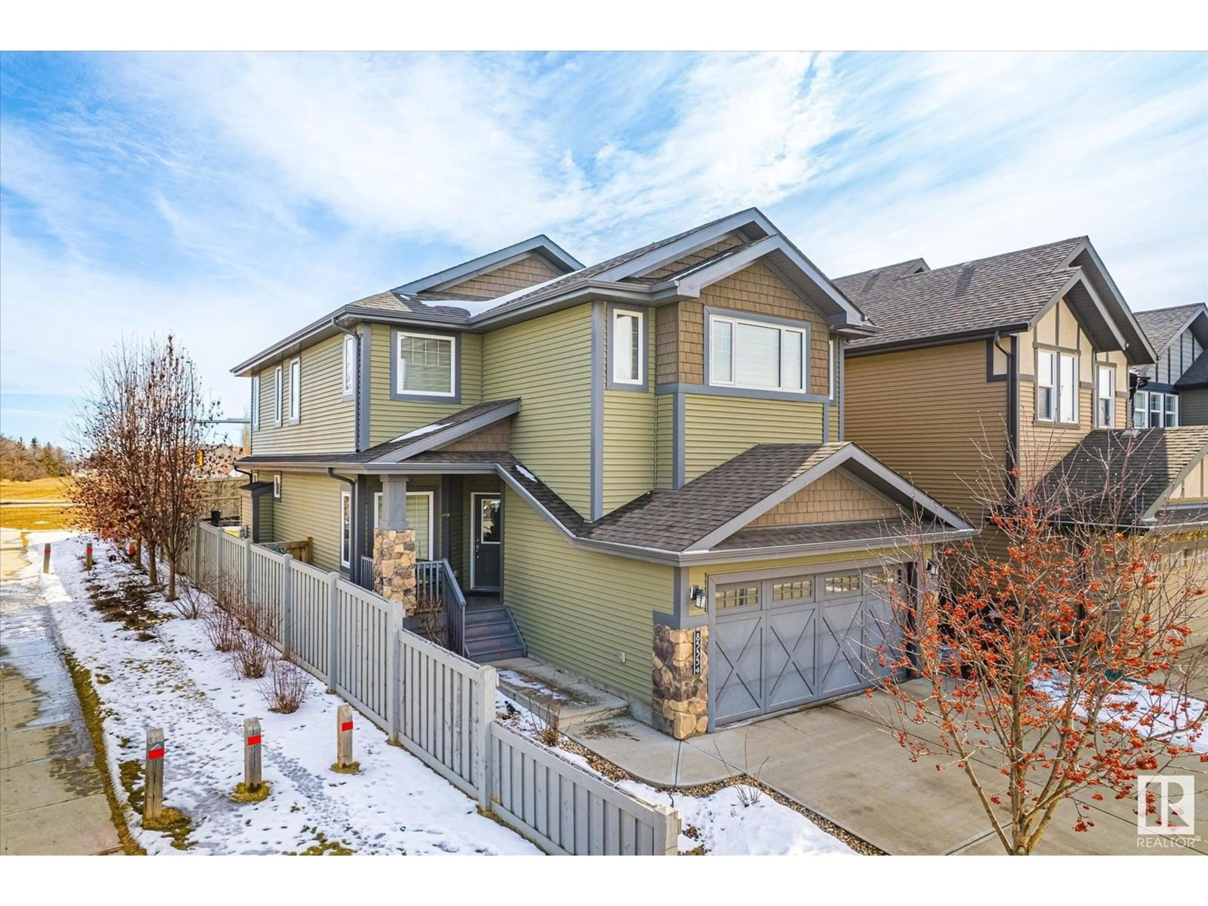Unknown for 8535 216 ST NW, Edmonton Alberta T5T4R5