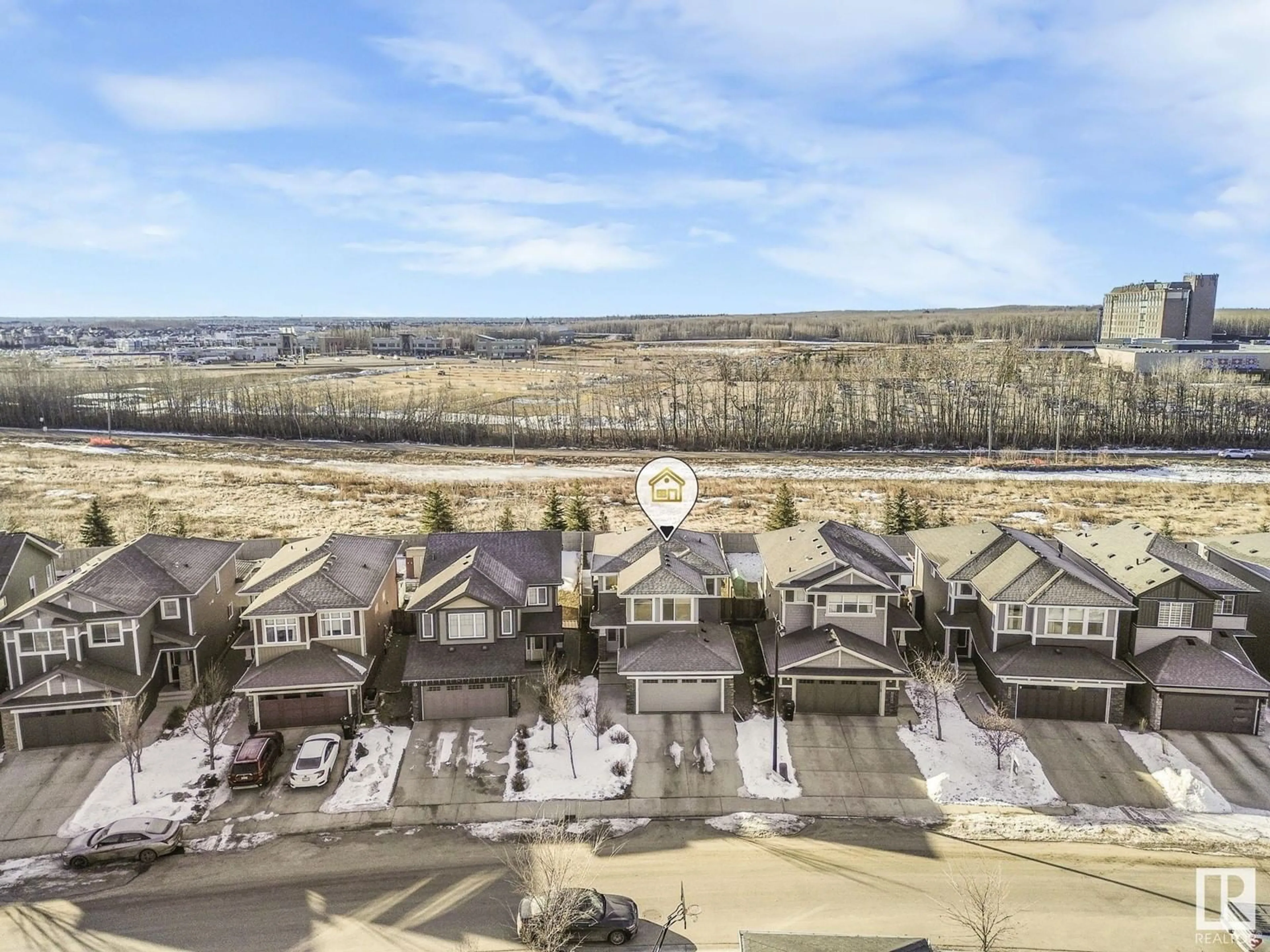 A pic from outside/outdoor area/front of a property/back of a property/a pic from drone, unknown for 21915 80 AV, Edmonton Alberta T5T4S2