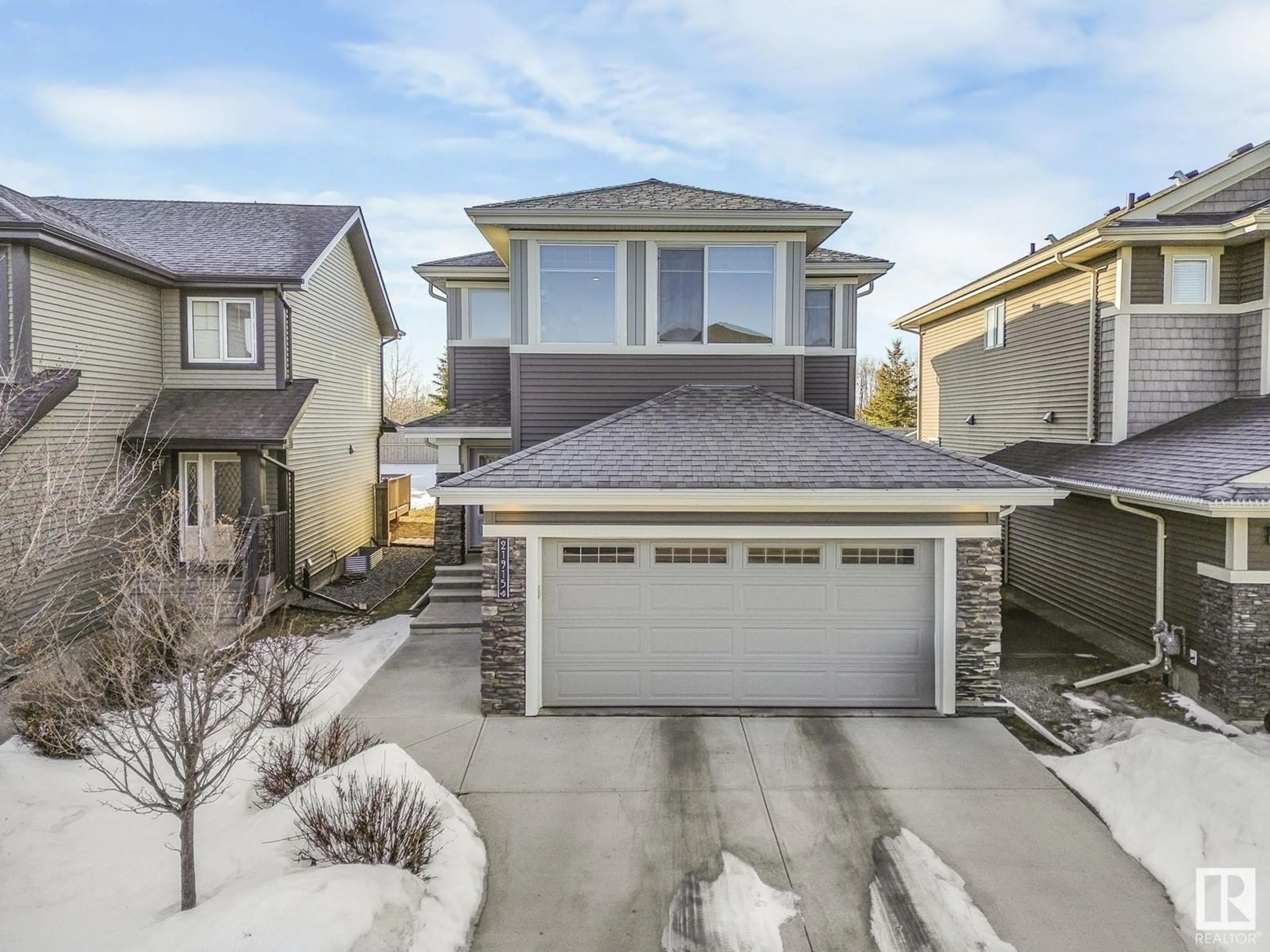 Unknown for 21915 80 AV, Edmonton Alberta T5T4S2
