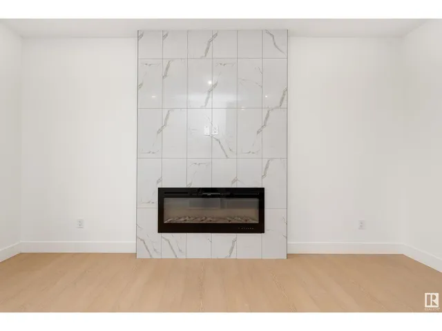 3135 Magpie WY NW, Edmonton 4