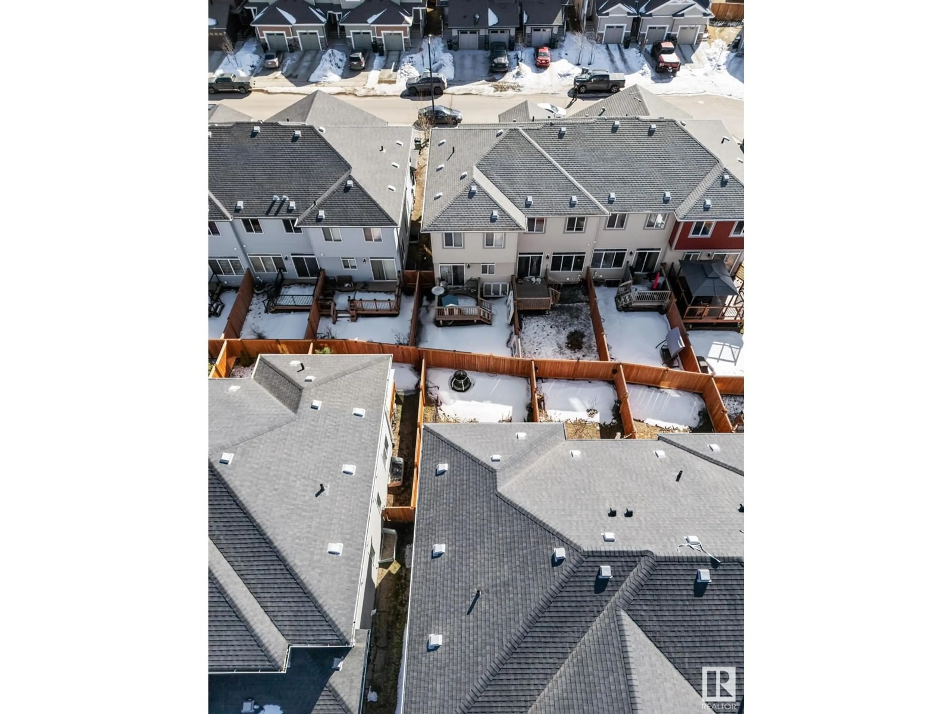 A pic from outside/outdoor area/front of a property/back of a property/a pic from drone, city buildings view from balcony for 4822 ALWOOD PT, Edmonton Alberta T6W4N1