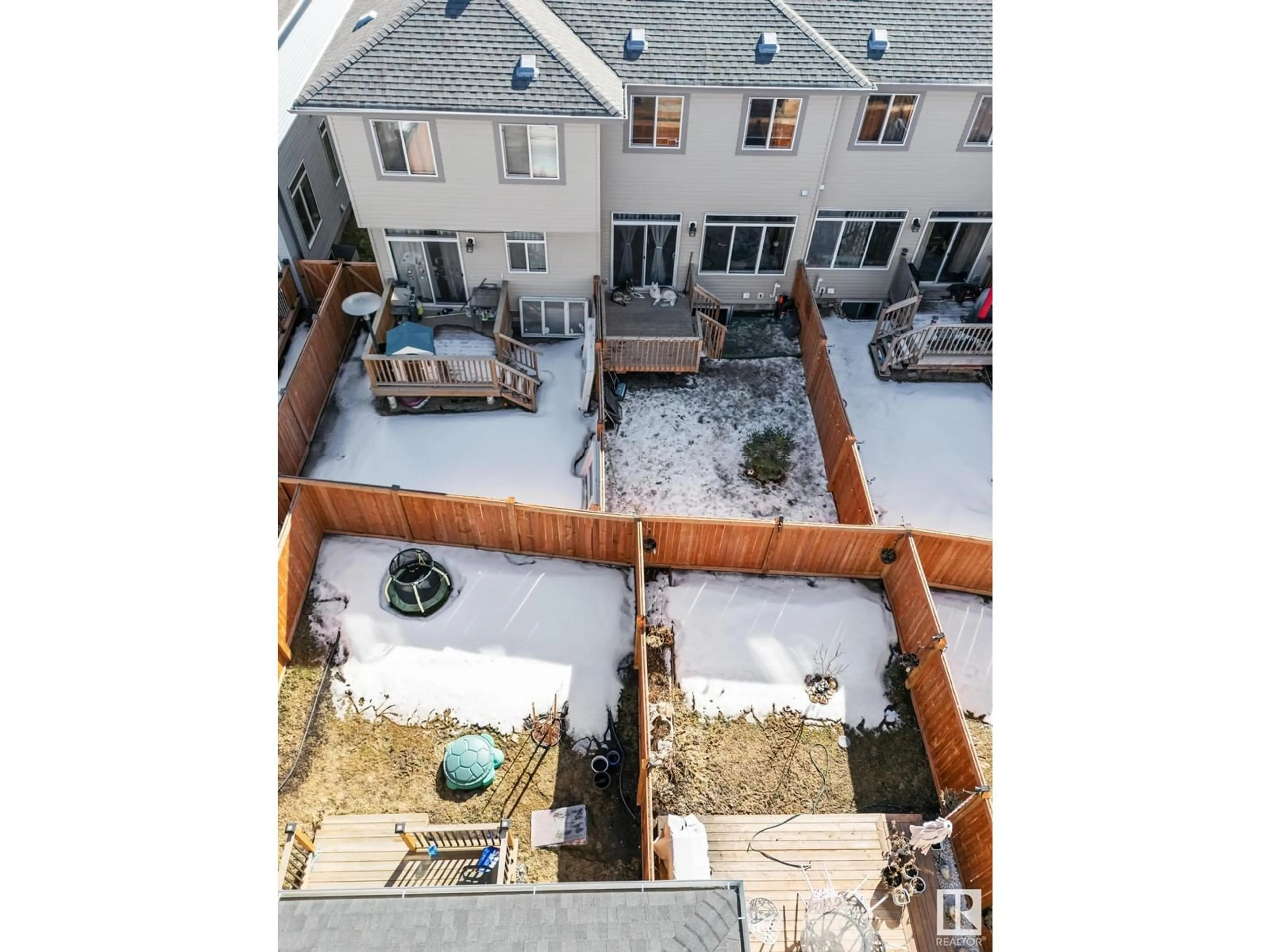 A pic from outside/outdoor area/front of a property/back of a property/a pic from drone, street for 4822 ALWOOD PT, Edmonton Alberta T6W4N1