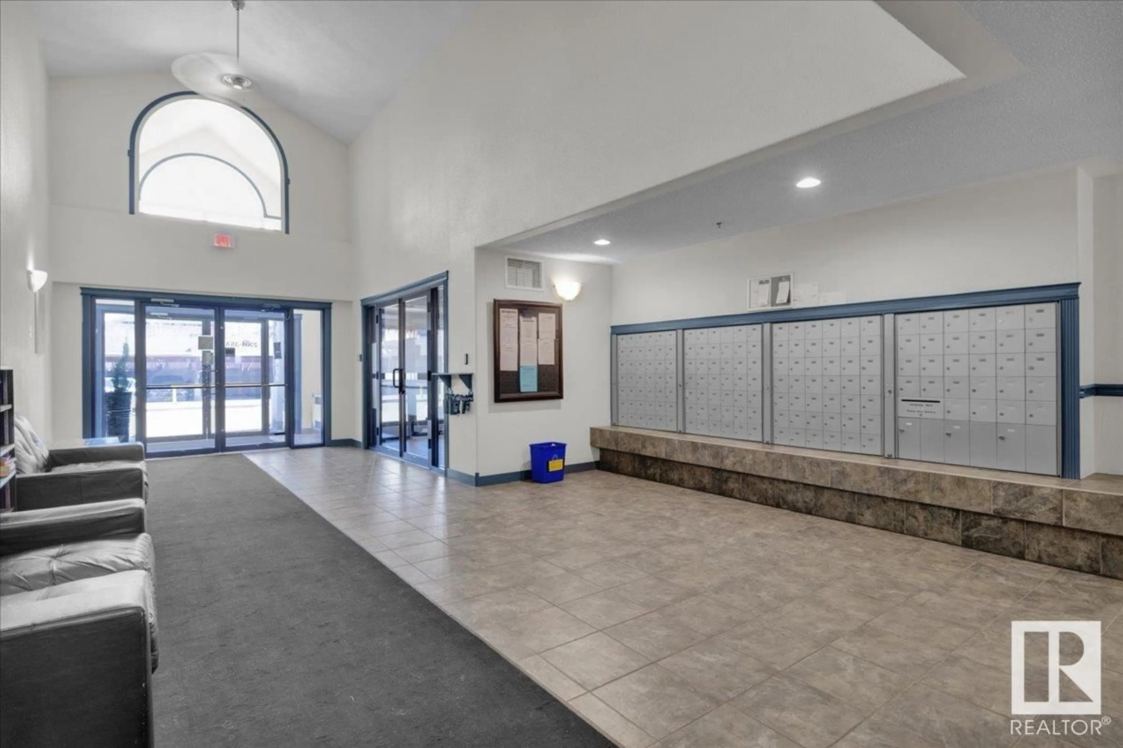 Indoor foyer for #407 - 2305 35A AV, Edmonton Alberta T6T1Z2