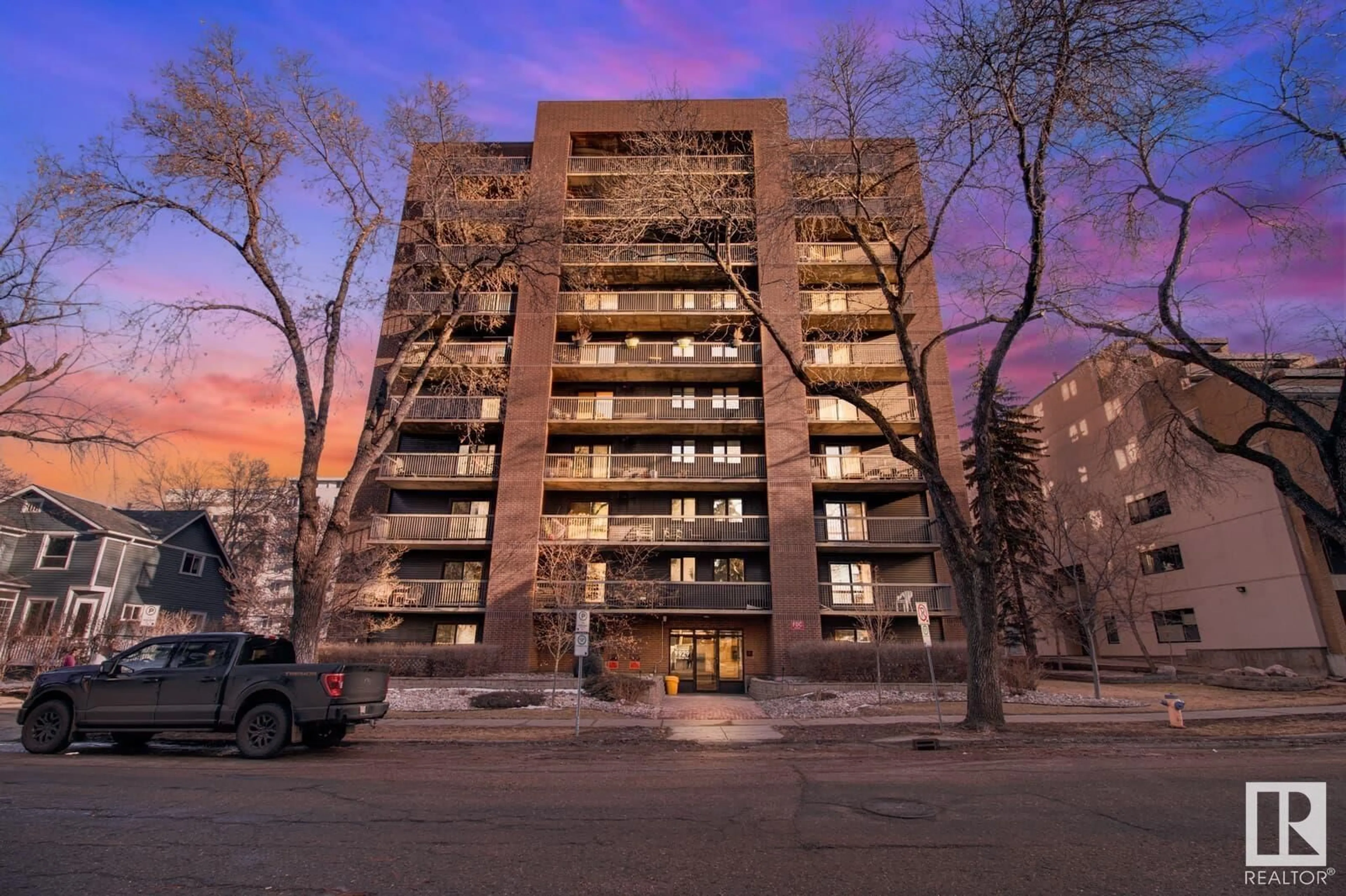Unknown for 1006 - 9929 113 ST NW, Edmonton Alberta T5K2N9