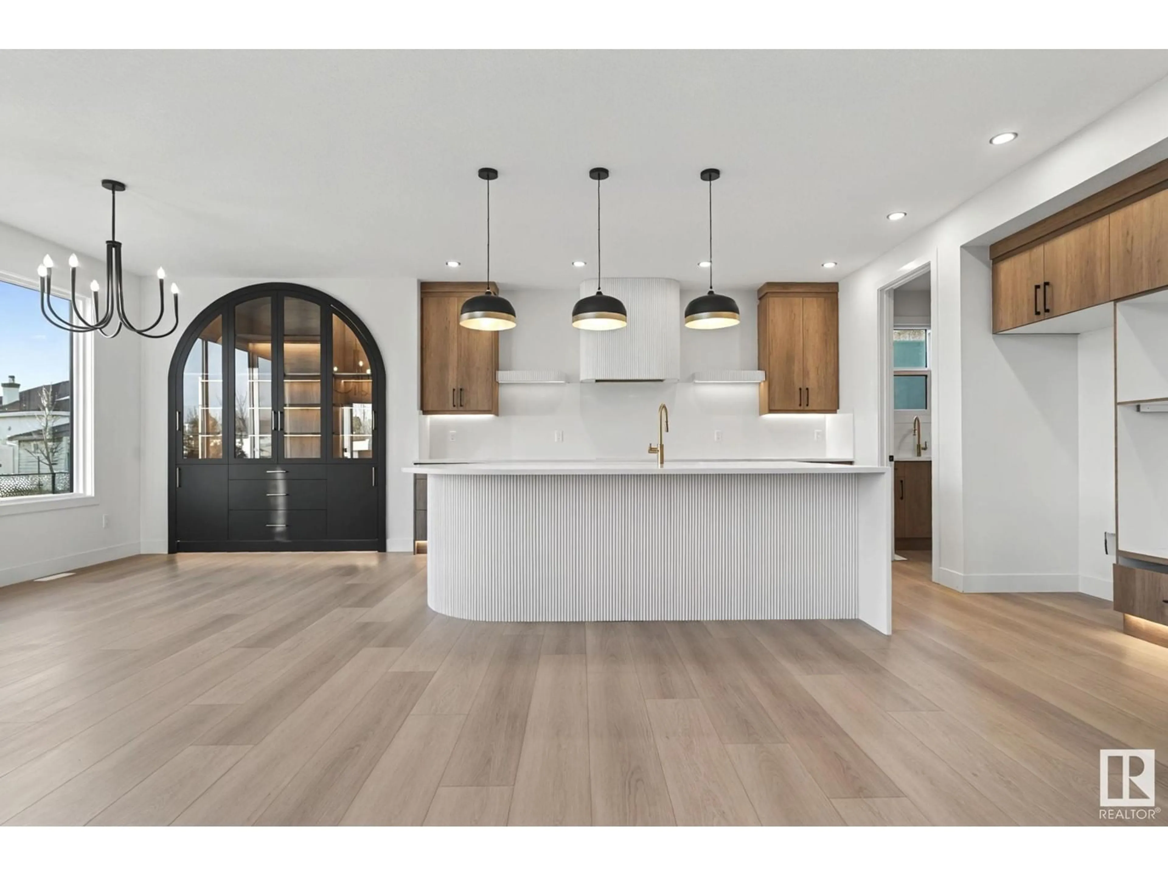 Open concept kitchen, wood/laminate floor for NE - 283 165 AV, Edmonton Alberta T5Y0P6