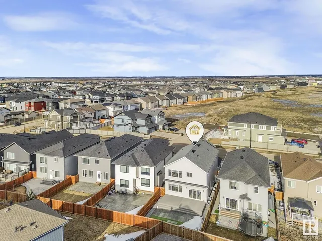 828 Crystallina Nera WY NW, Edmonton 2
