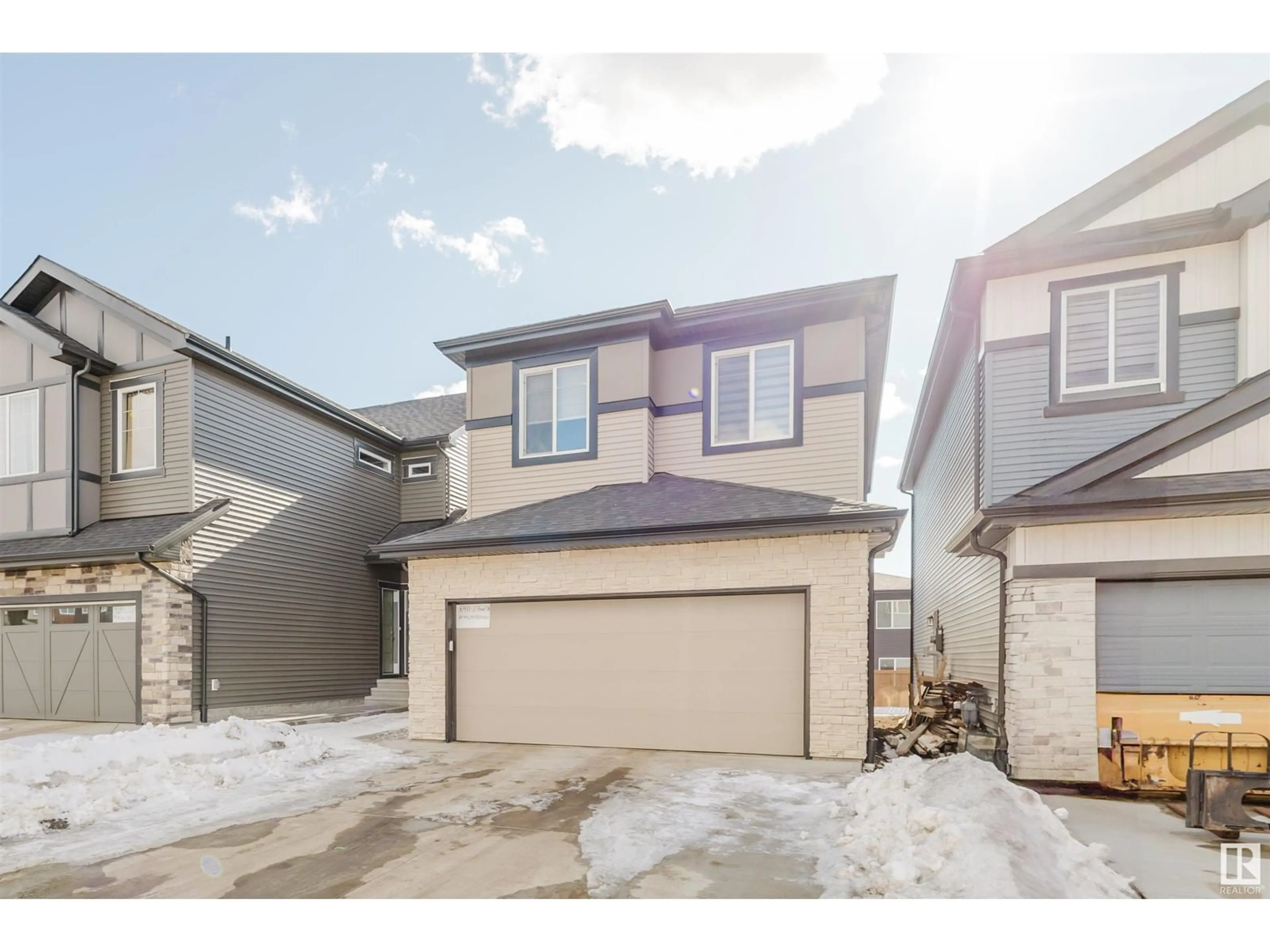 Unknown for 6411 27 AV, Edmonton Alberta T6X1A3