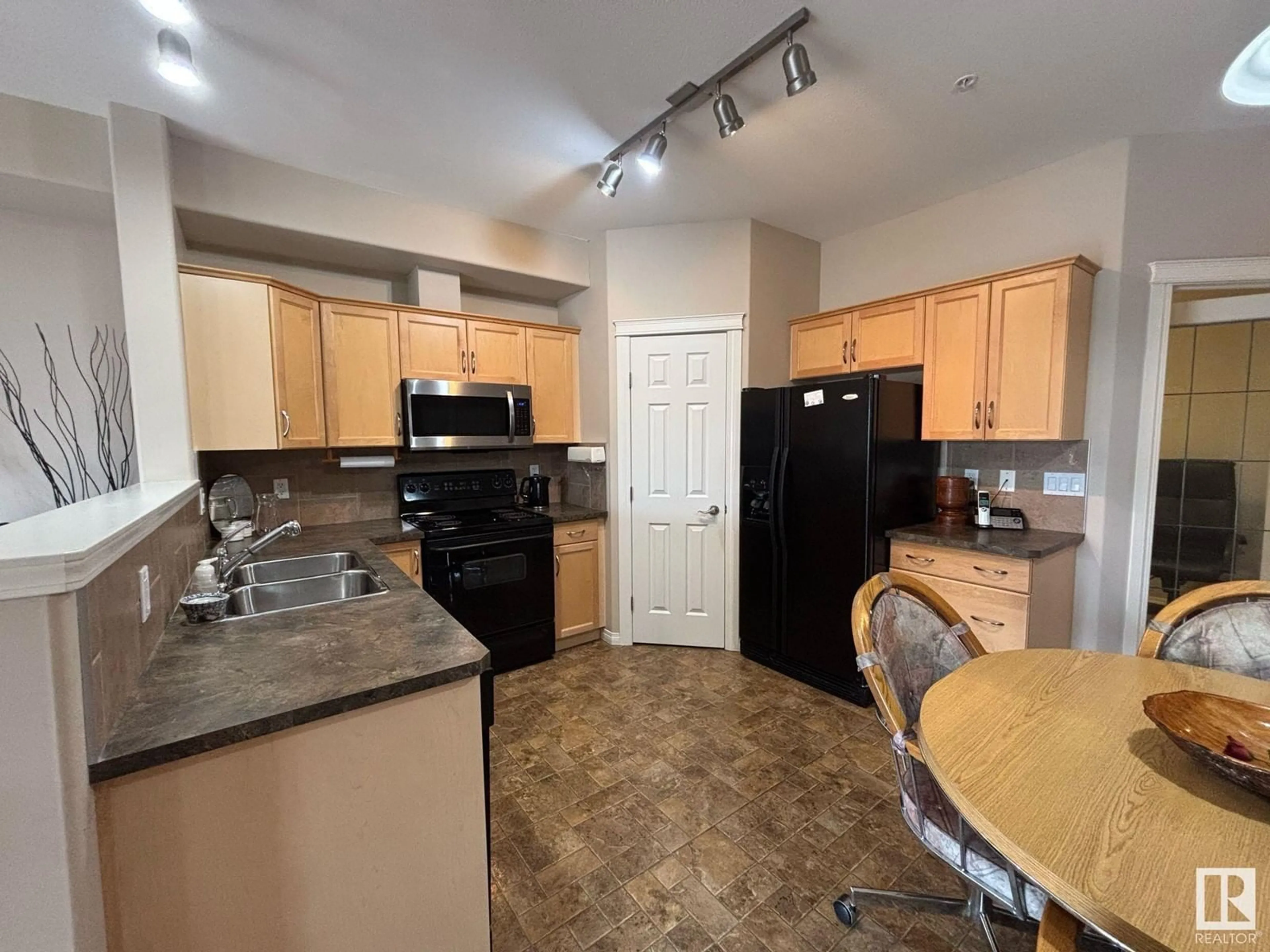 Standard kitchen, unknown for #113 - 612 111 ST, Edmonton Alberta T6W1R9
