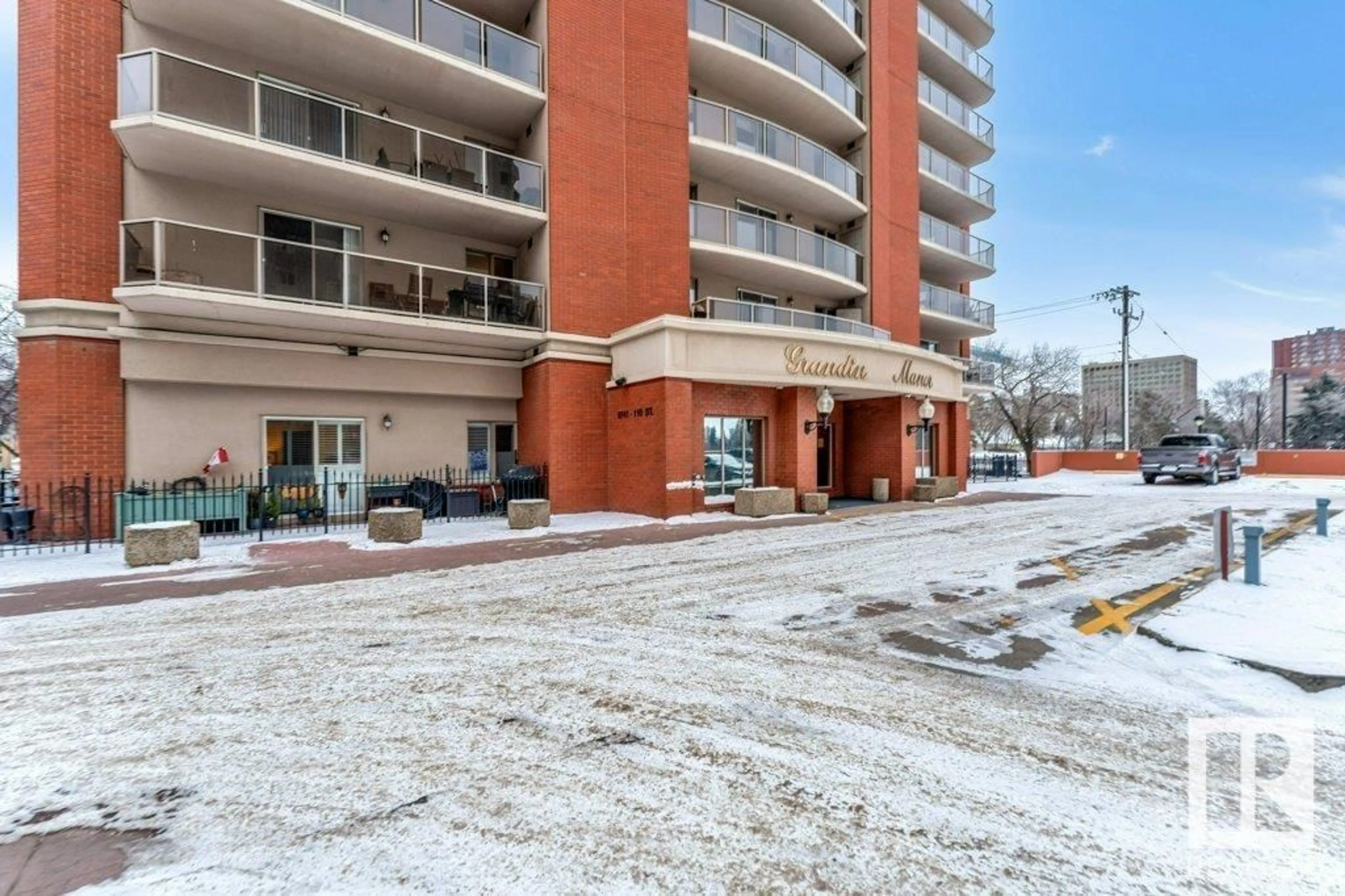Unknown for 906 - 9741 110 ST NW, Edmonton Alberta T5K2V8
