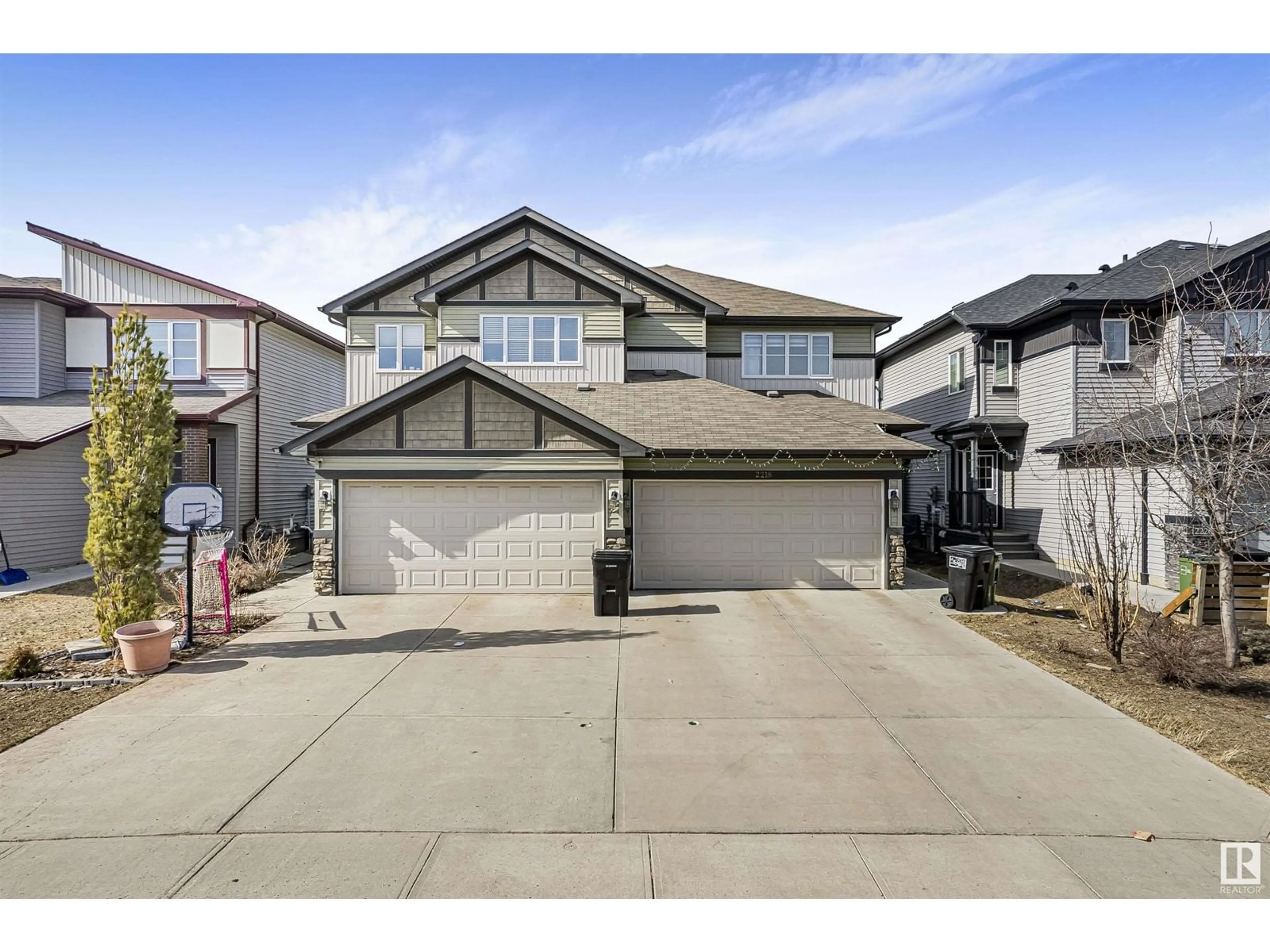 Unknown for 2218 CASEY CRES, Edmonton Alberta T6W3M6