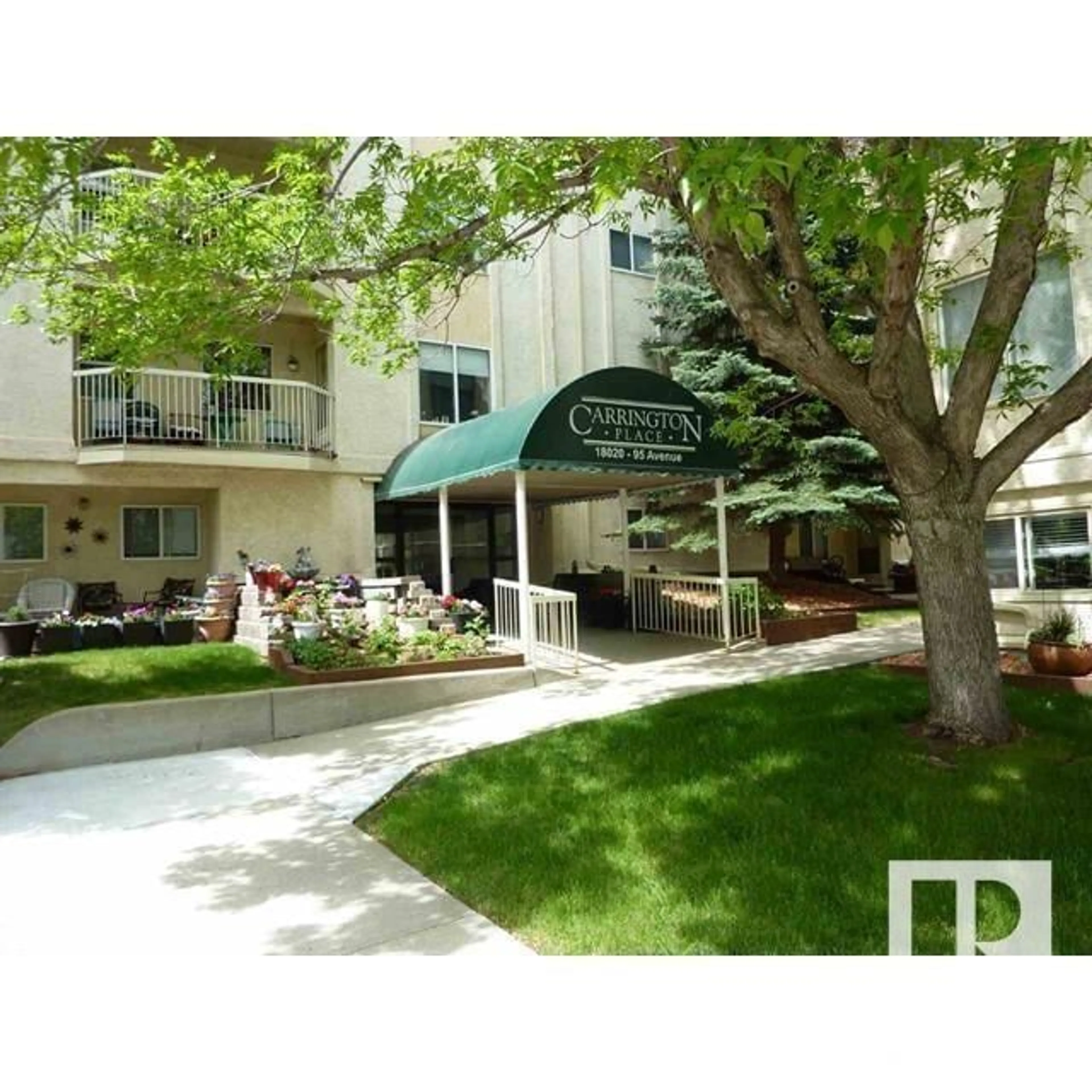 Patio, street for 405 - 18020 95 AV NW, Edmonton Alberta T5T6B2