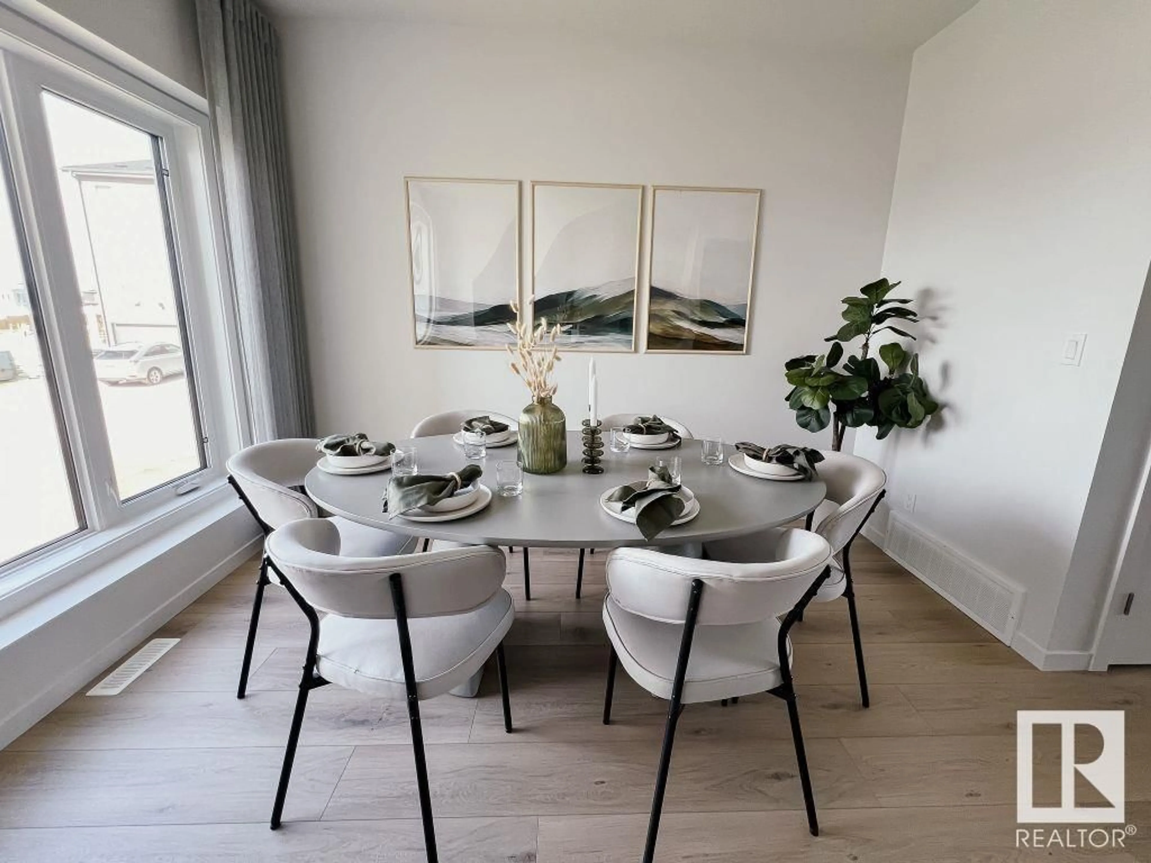 Dining room, unknown for 5100 PARC RUNIS WY, Beaumont Alberta T4X3E4
