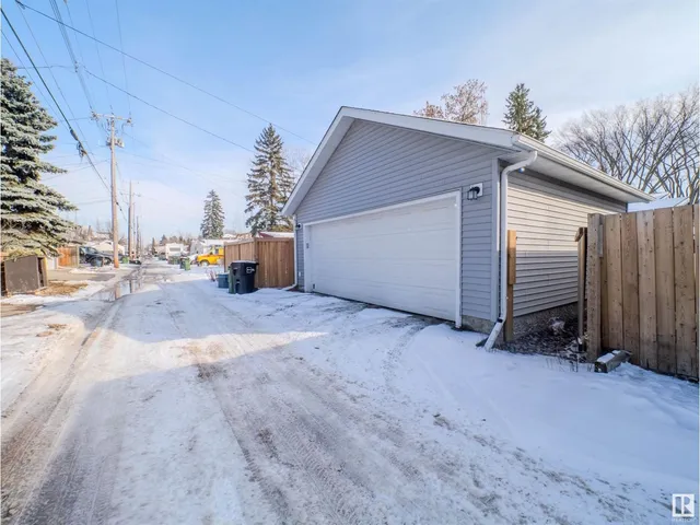 10952 75 AV NW, Edmonton 5
