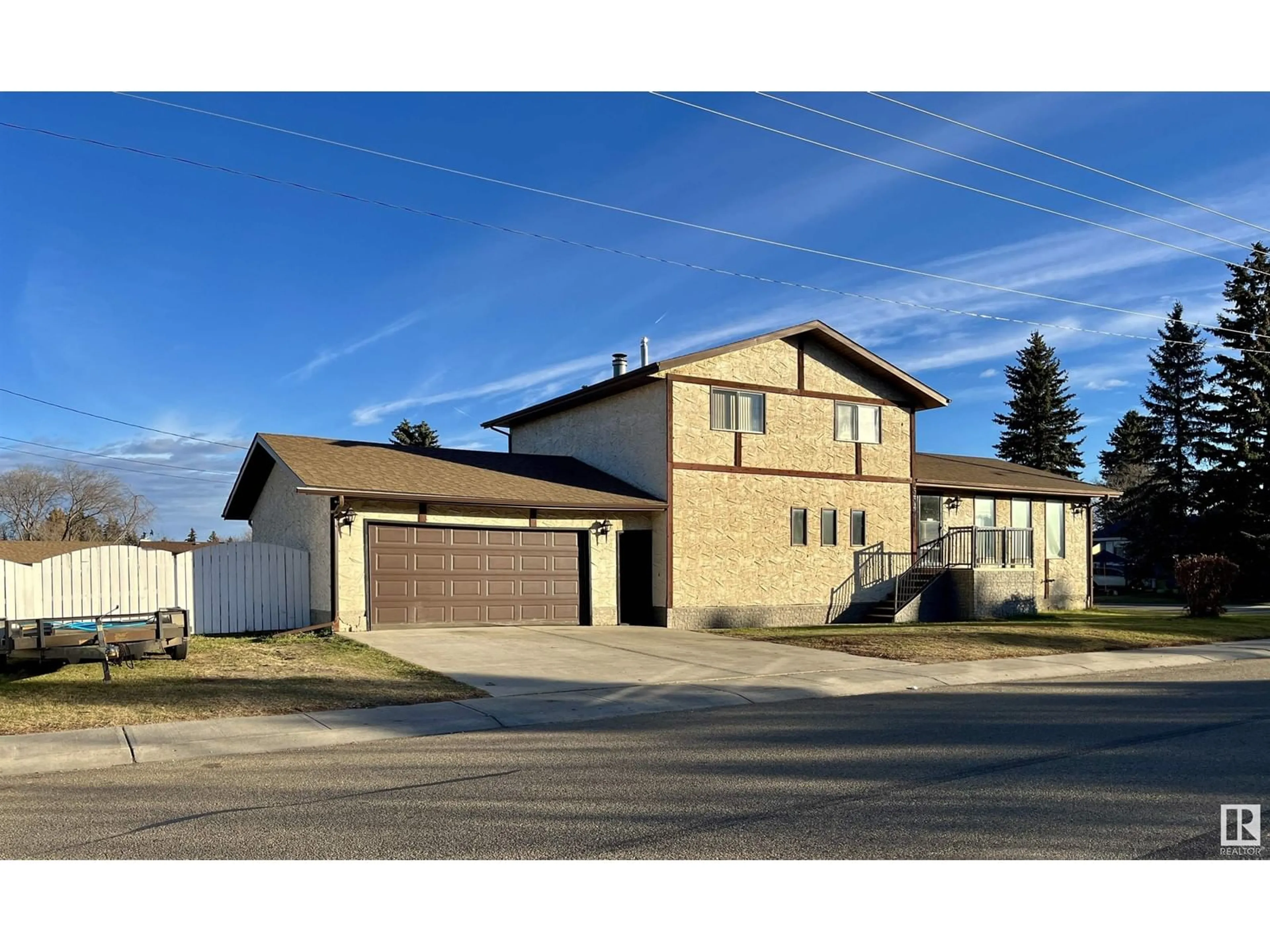 Unknown for 5342 45 AV, Vegreville Alberta T9C1X2