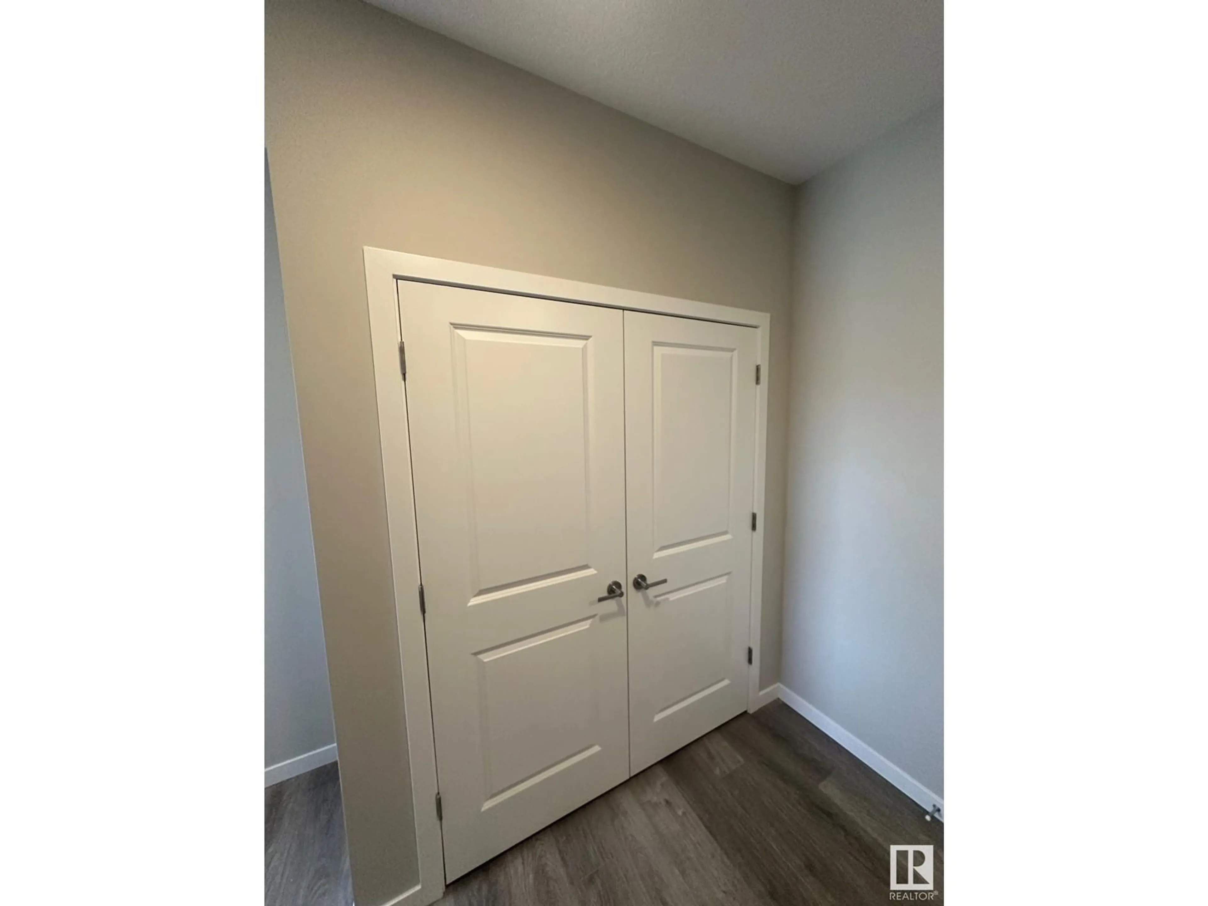 Unknown for 7360 182 AV, Edmonton Alberta T5Z0L5