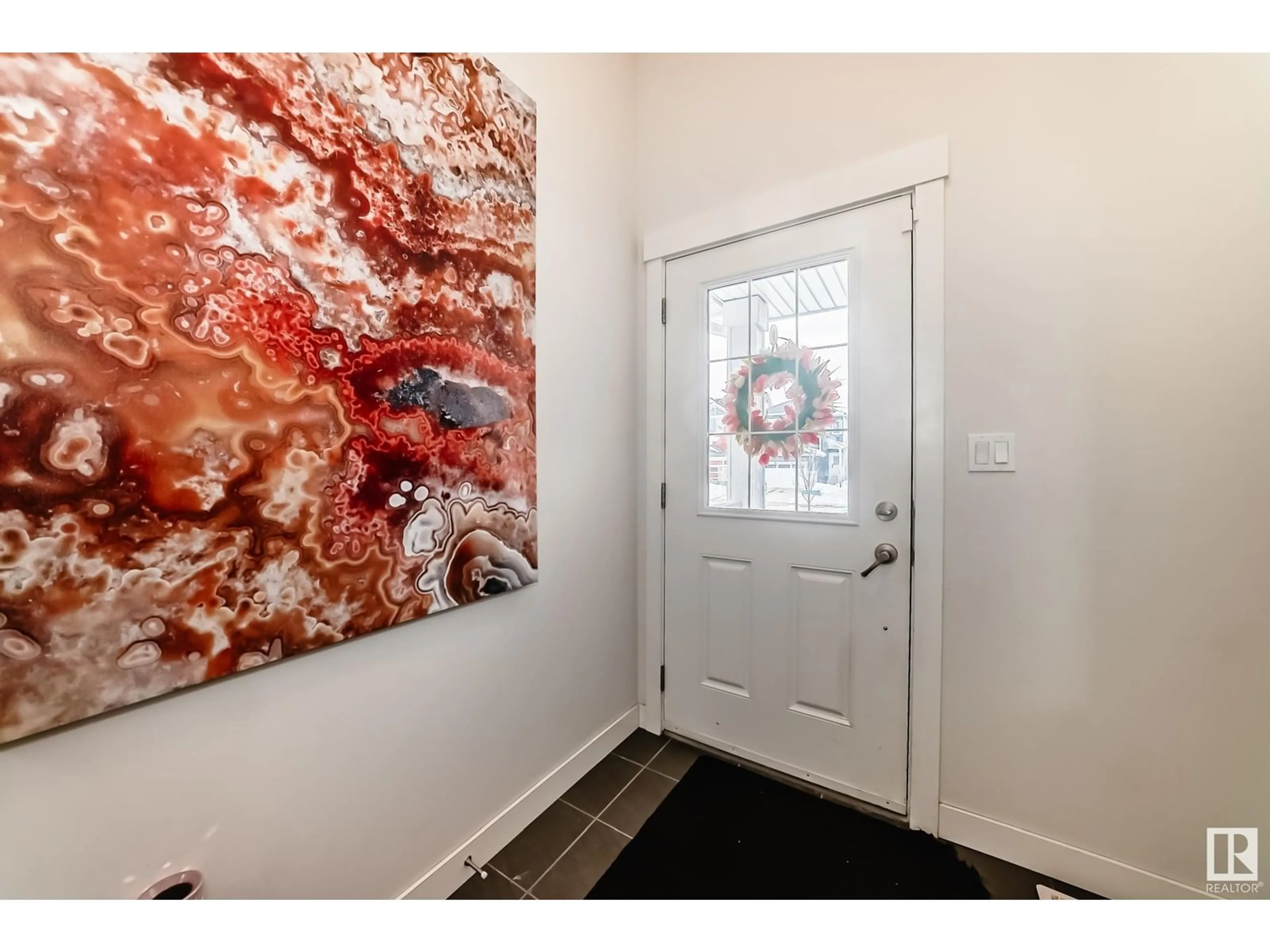 Indoor entryway for 180 STURTZ BN, Leduc Alberta T9E1E1