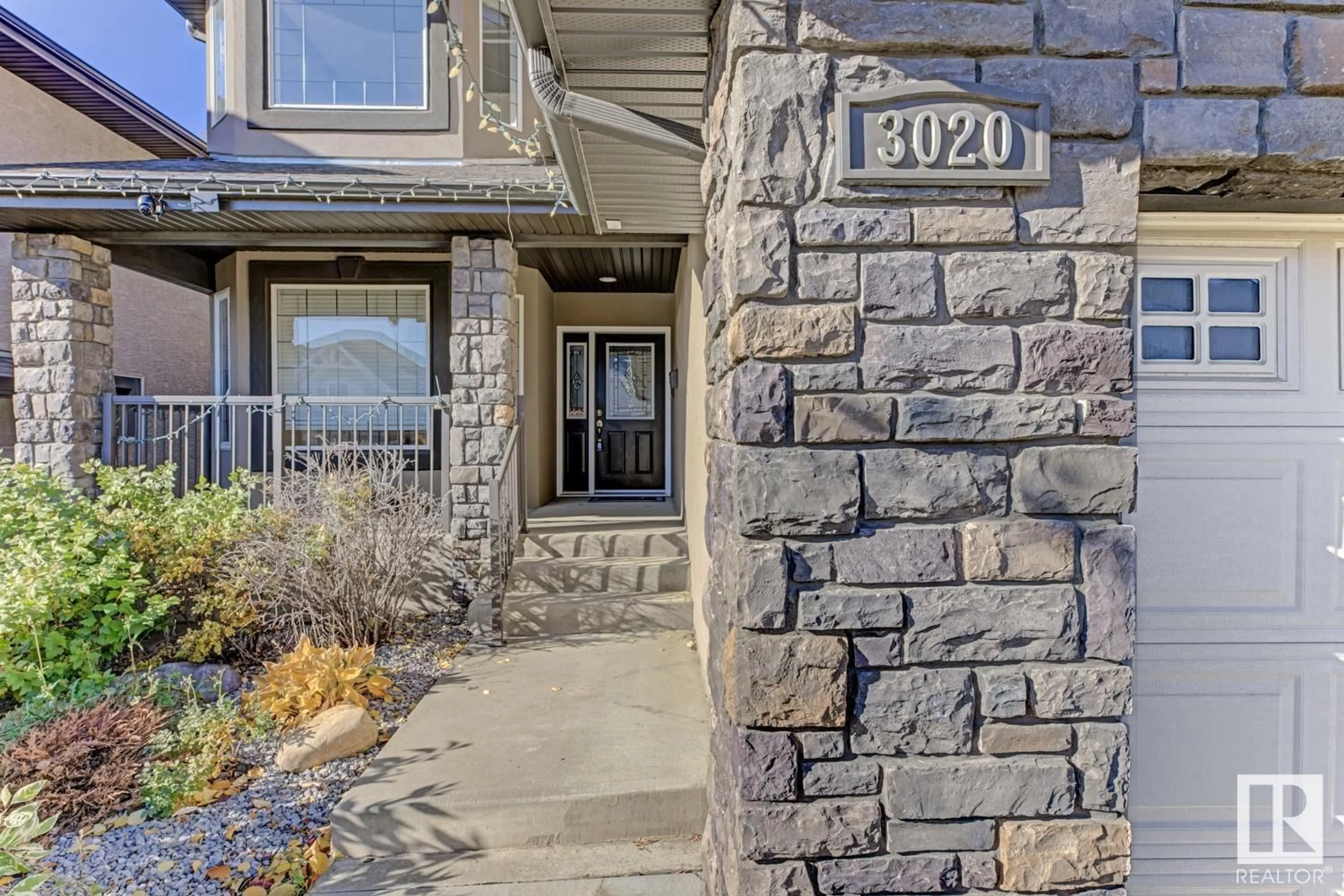 Unknown for 3020 MACNEIL WY, Edmonton Alberta T6R3V1