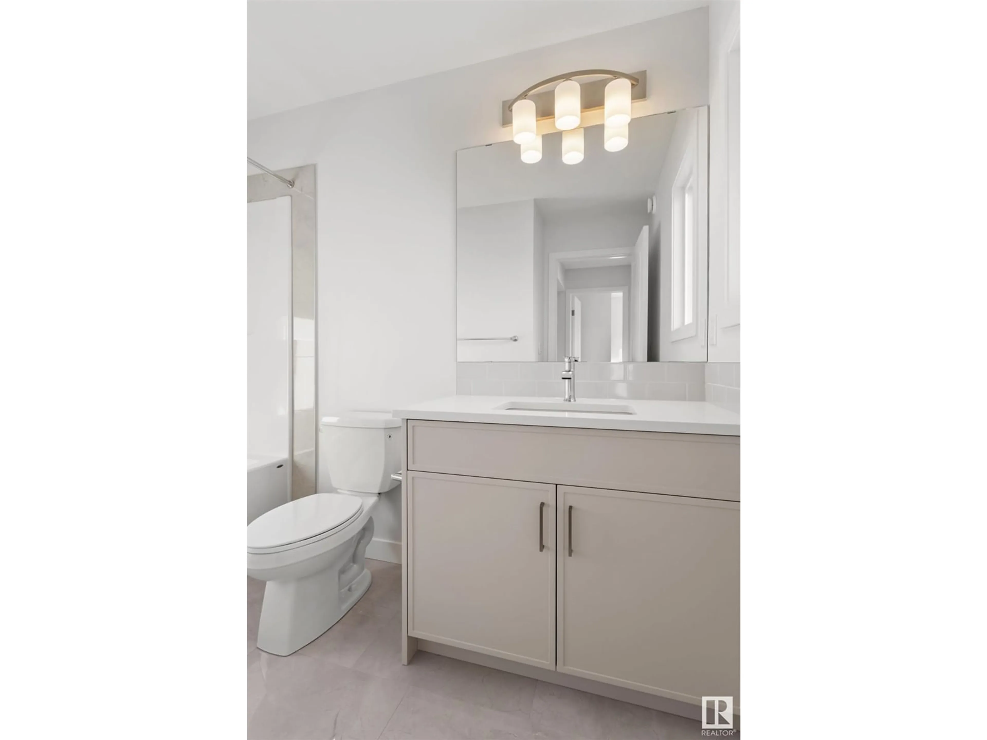 Contemporary bathroom, ceramic/tile floor for 1066 GRANTHAM DR, Edmonton Alberta T5T4V2