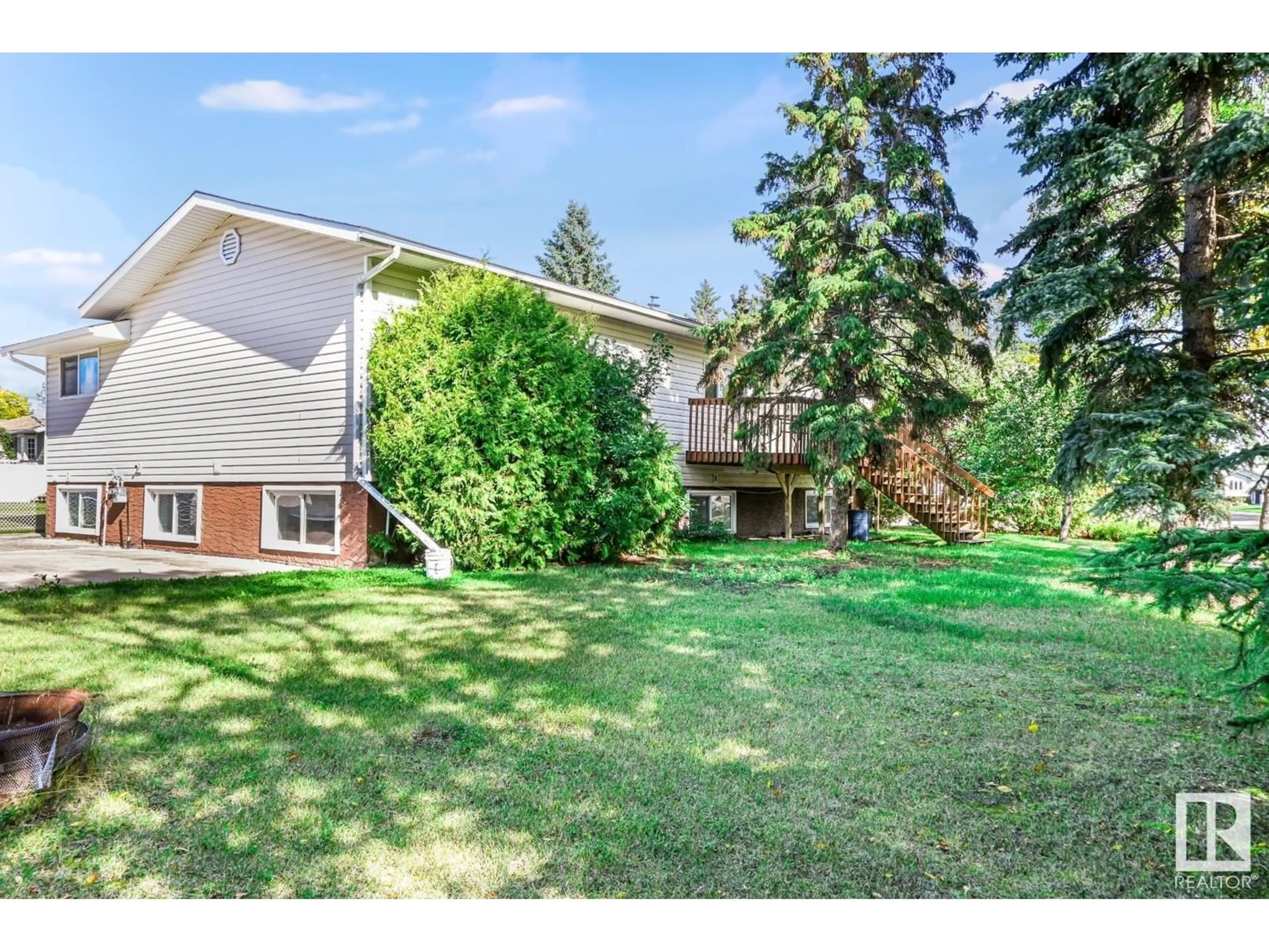 A pic from outside/outdoor area/front of a property/back of a property/a pic from drone, mountain view for 4502 40 STREET, Bonnyville Town Alberta T9N1J4
