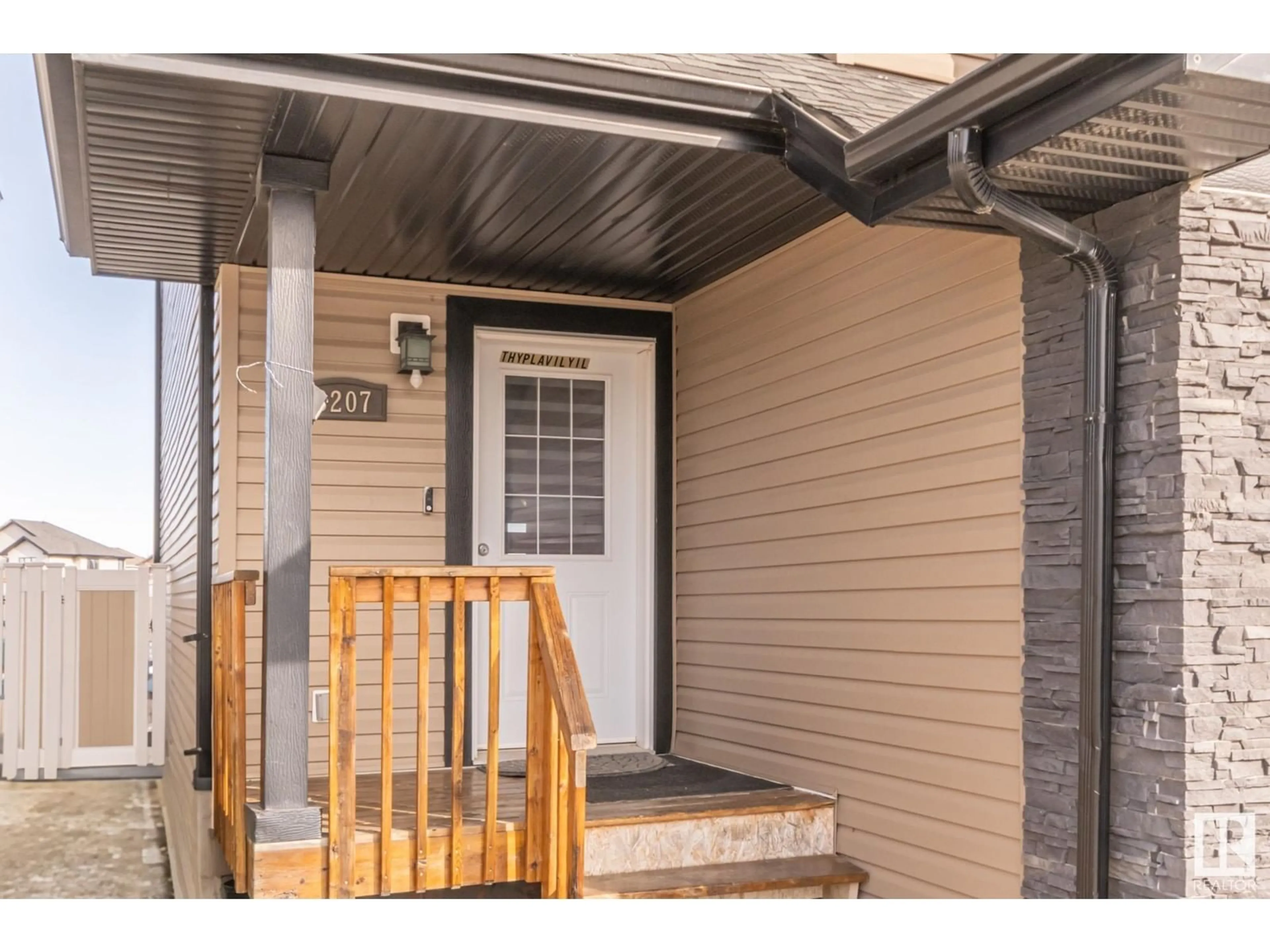 Unknown for 3207 67 ST, Beaumont Alberta T4X0W7