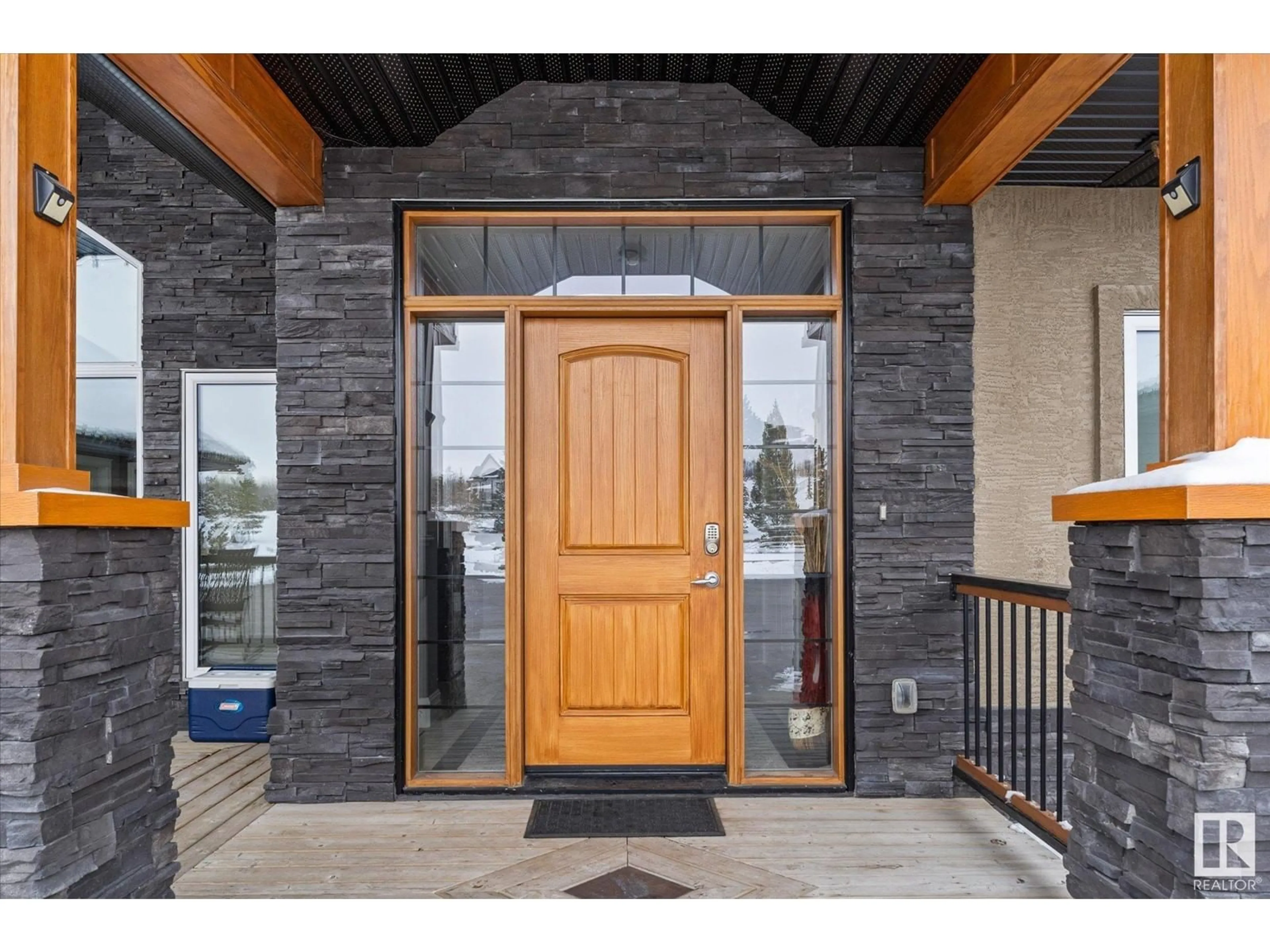 Home with brick exterior material, mountain view for 14 - 27320 TWP ROAD 534, Rural Parkland County Alberta T7X3R9