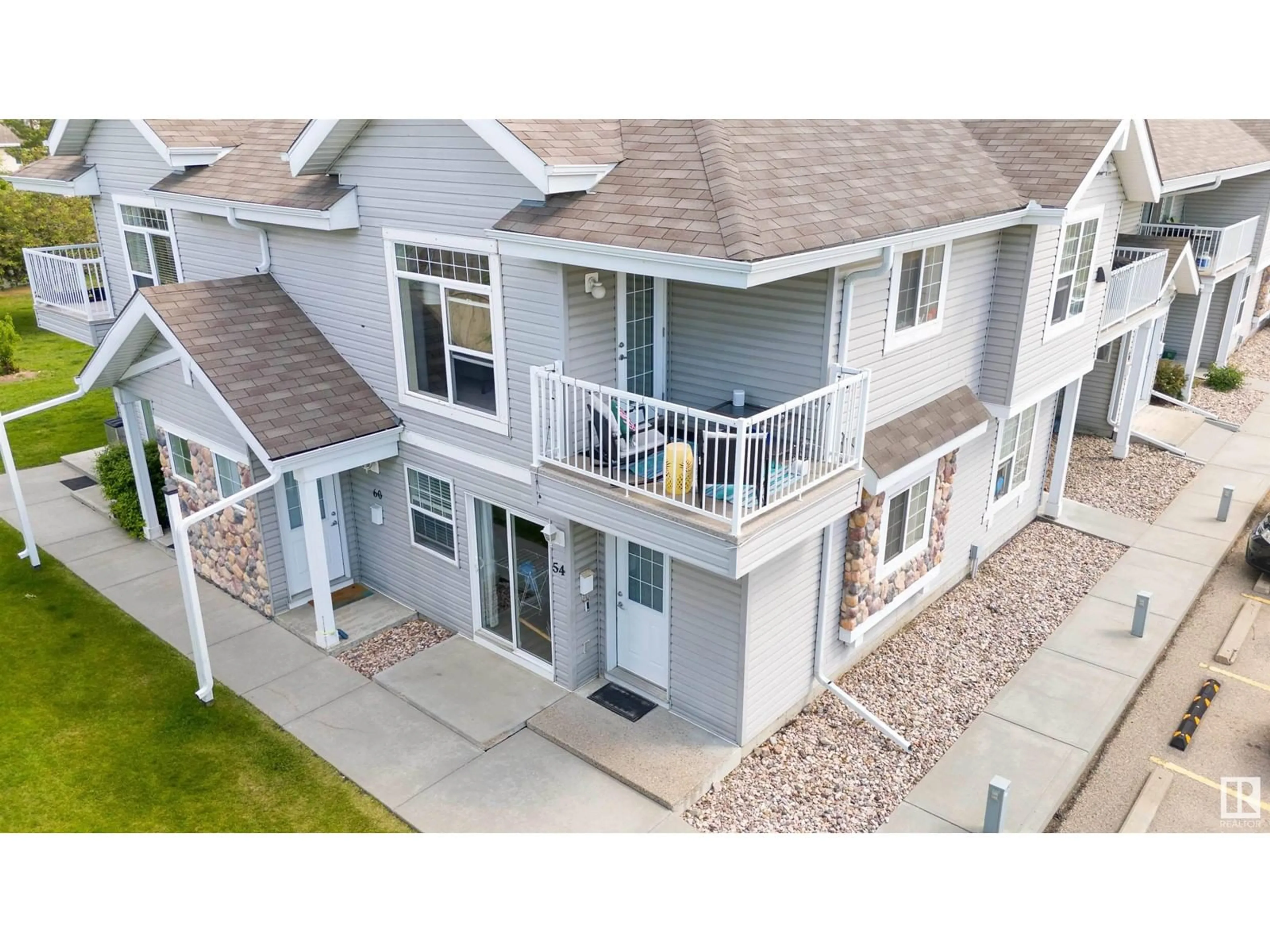 A pic from outside/outdoor area/front of a property/back of a property/a pic from drone, unknown for 60 150 EDWARDS DR, Edmonton Alberta T6X1M4