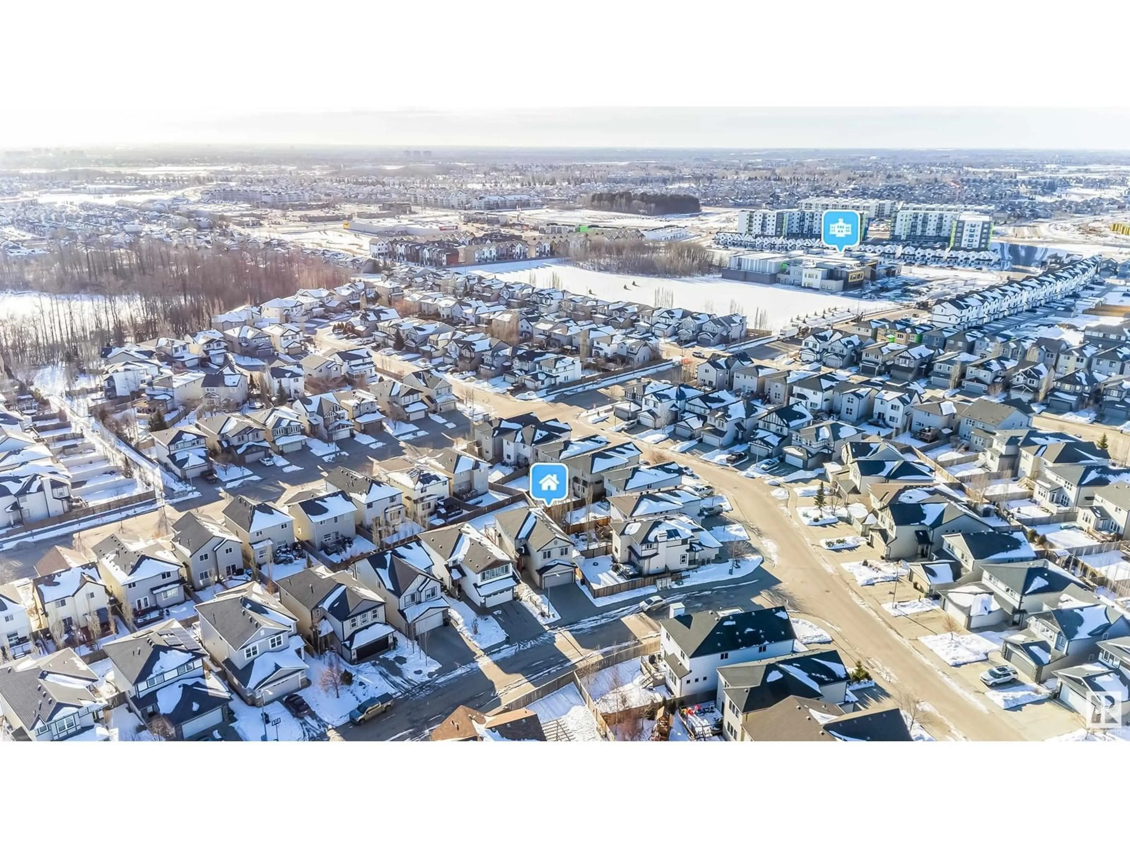 A pic from outside/outdoor area/front of a property/back of a property/a pic from drone, street for 9515 221 ST, Edmonton Alberta T5T4A8
