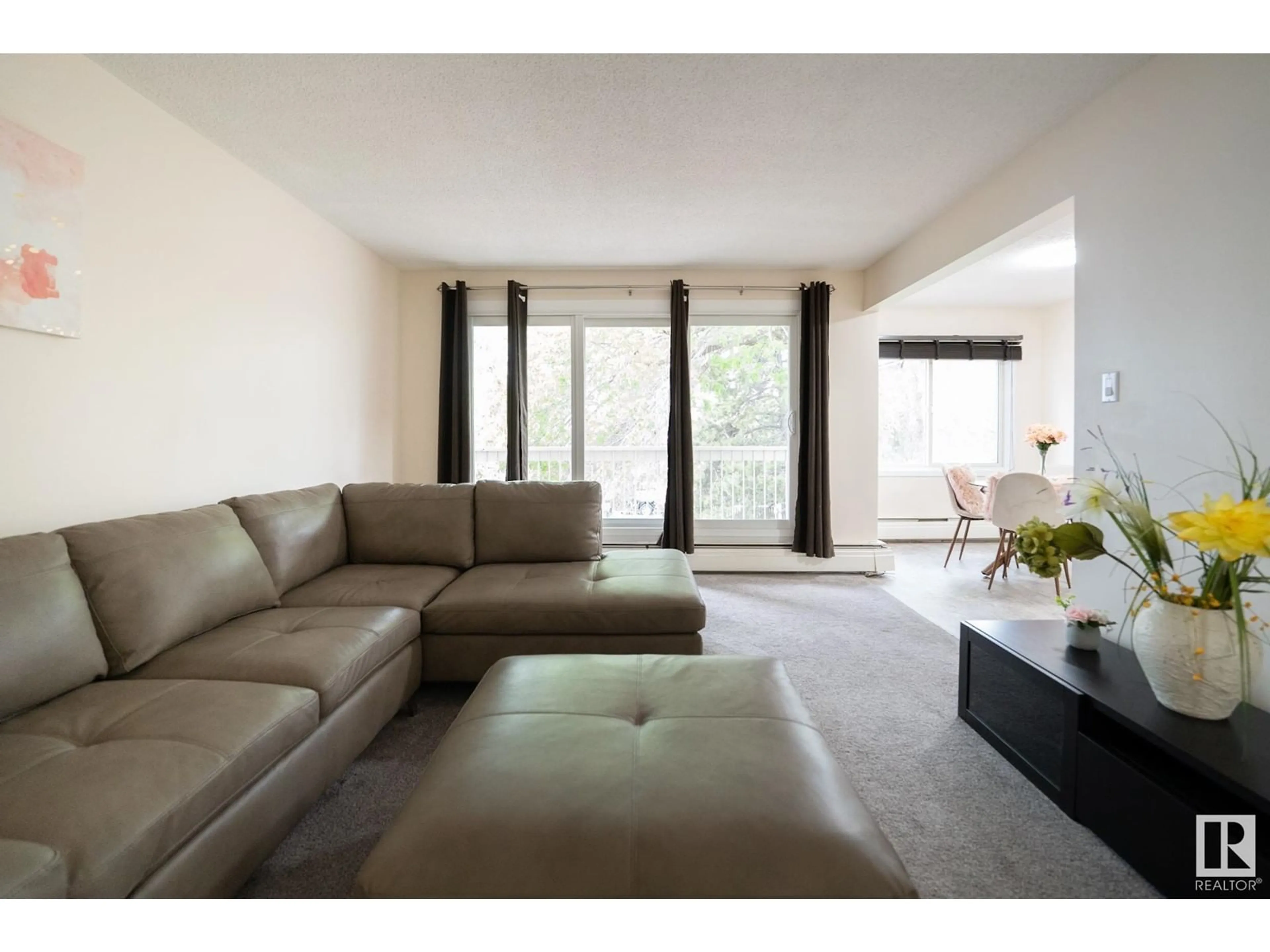 Living room with furniture, unknown for 307 - 11440 40 AV, Edmonton Alberta T6J0R5