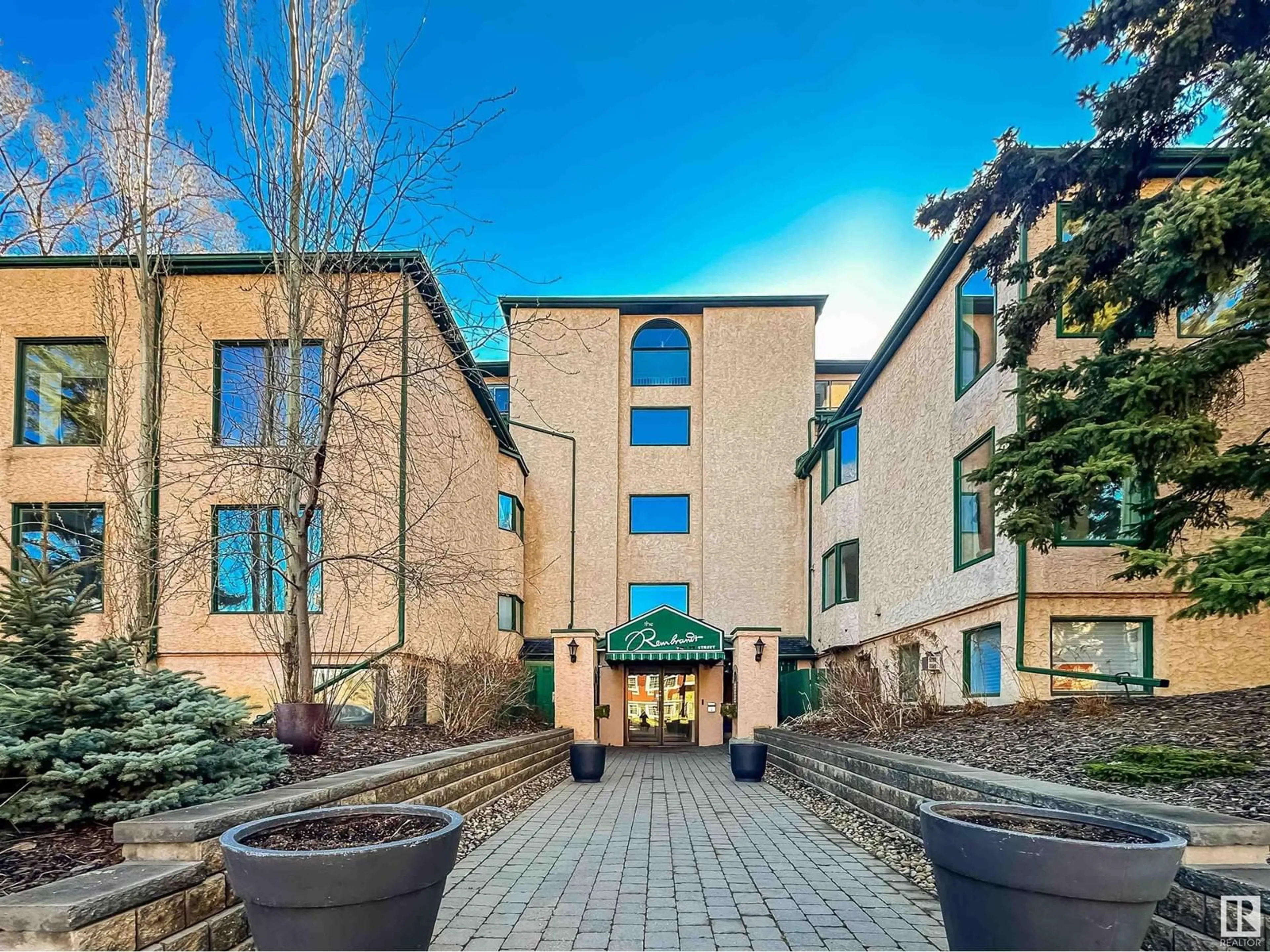 Unknown for #303 - 9131 99 ST, Edmonton Alberta T6E3V9