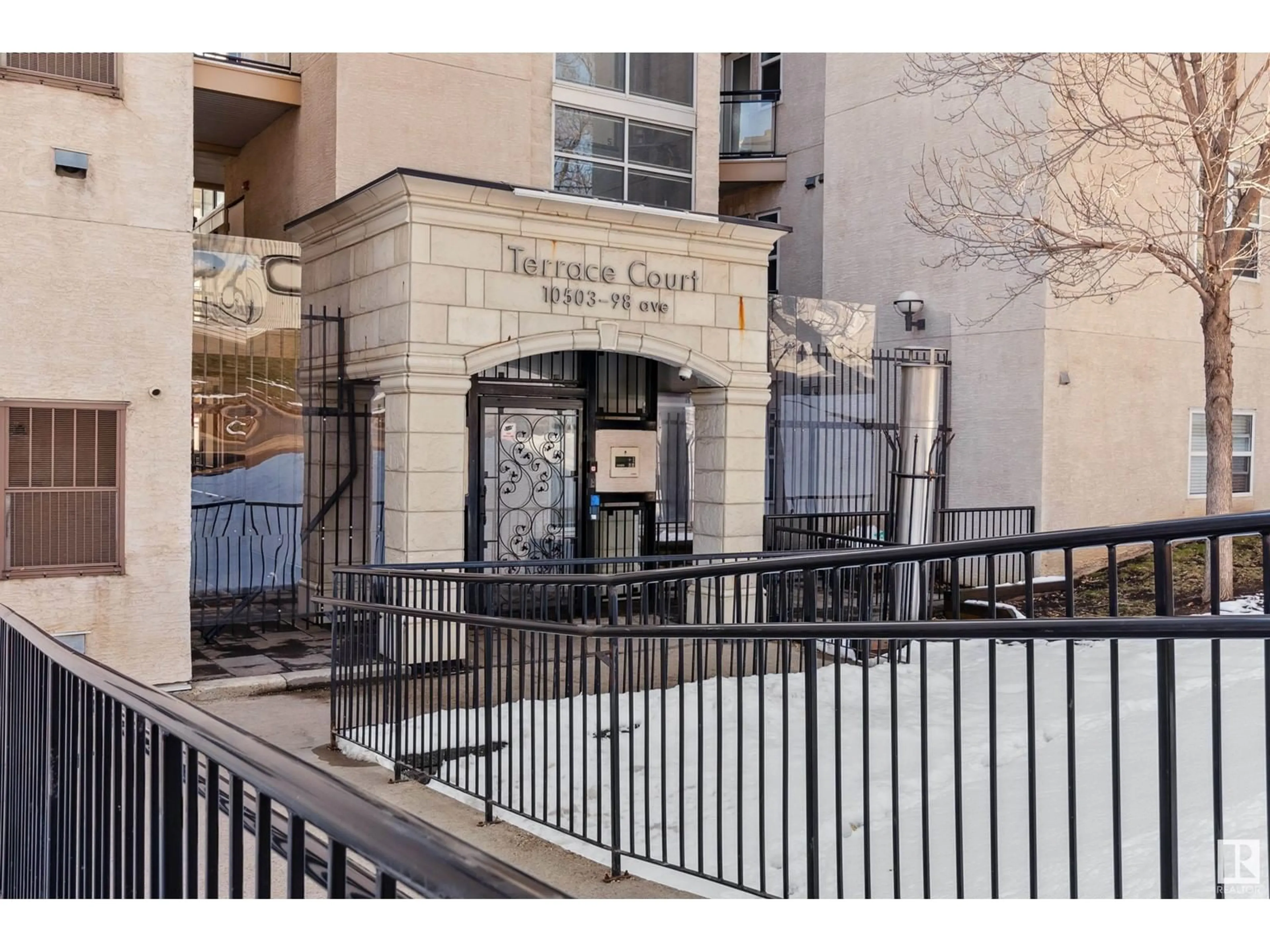 Unknown for #211 - 10503 98 AV, Edmonton Alberta T5K0B2